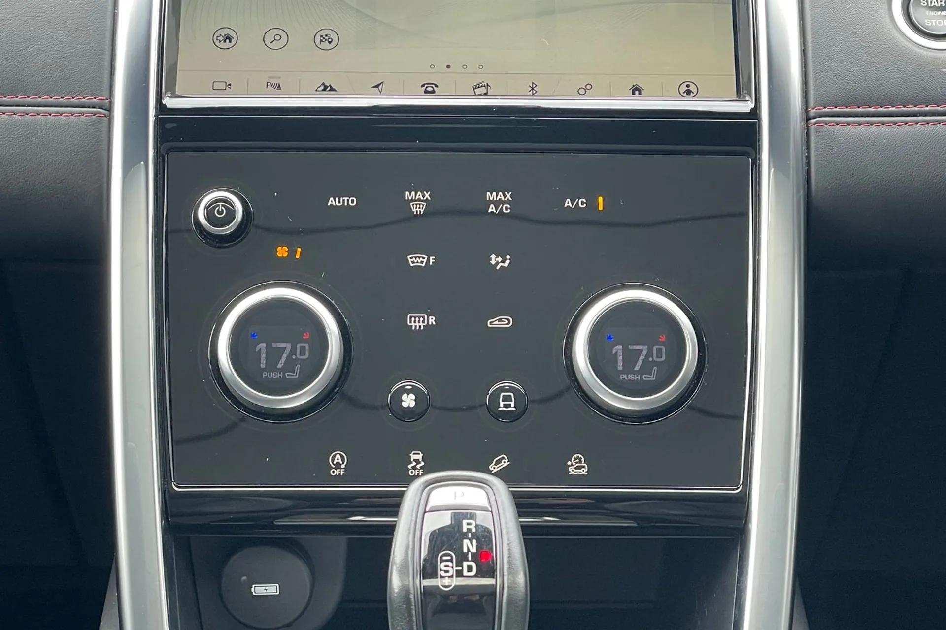 LAND ROVER DISCOVERY SPORT thumbnail image number 16