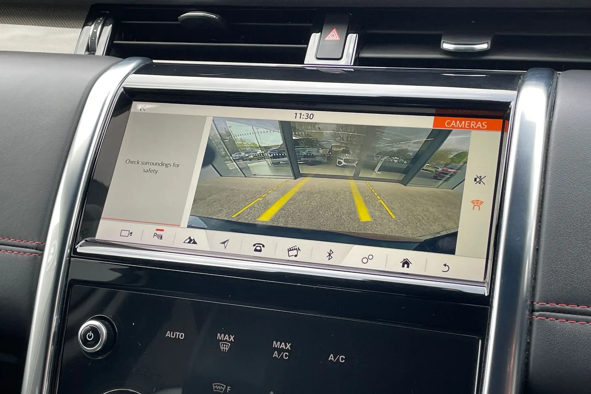 LAND ROVER DISCOVERY SPORT thumbnail image number 4