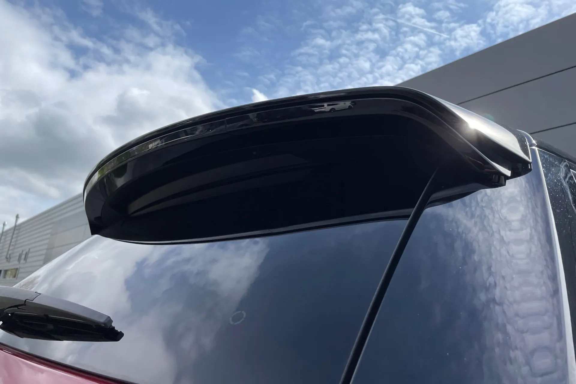 LAND ROVER DISCOVERY SPORT thumbnail image number 31
