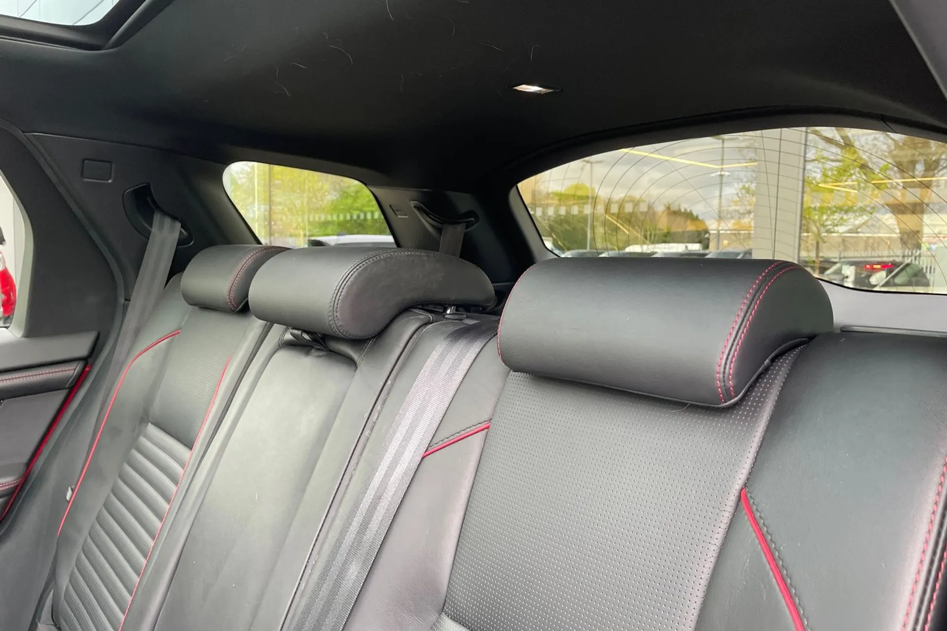 LAND ROVER DISCOVERY SPORT thumbnail image number 56
