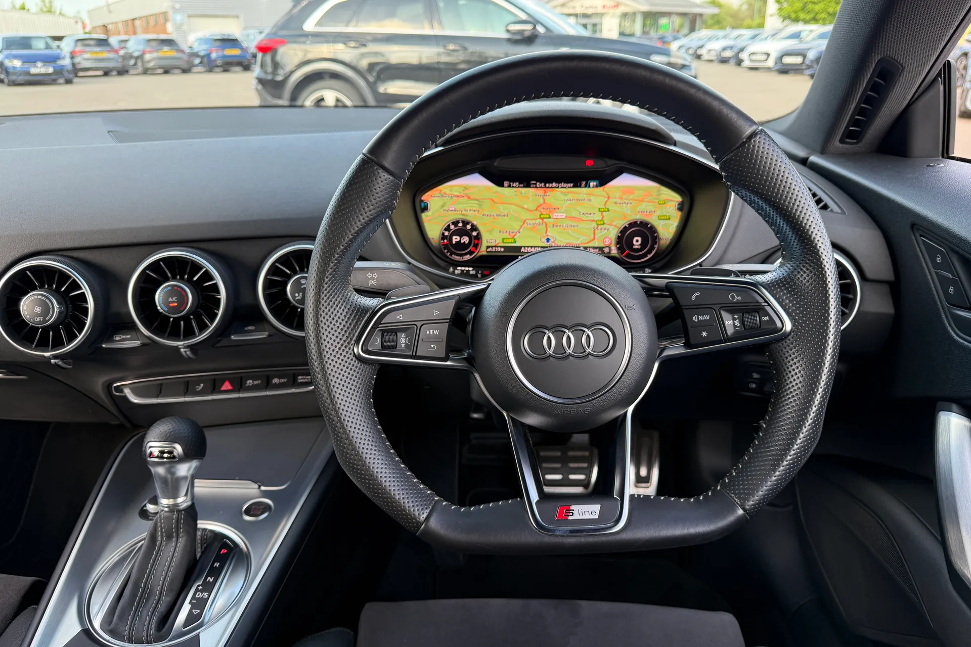 Audi TT thumbnail image number 5