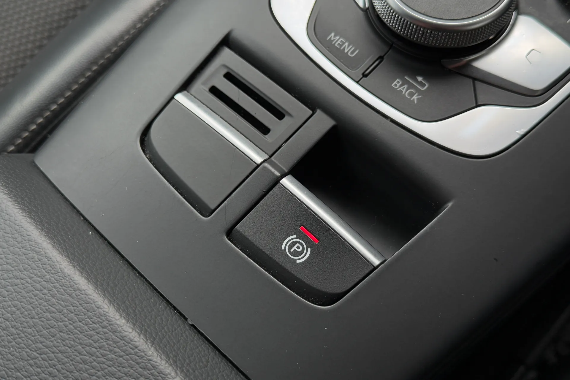 Audi A3 thumbnail image number 23