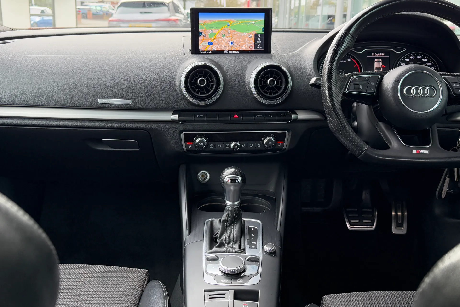 Audi A3 thumbnail image number 39