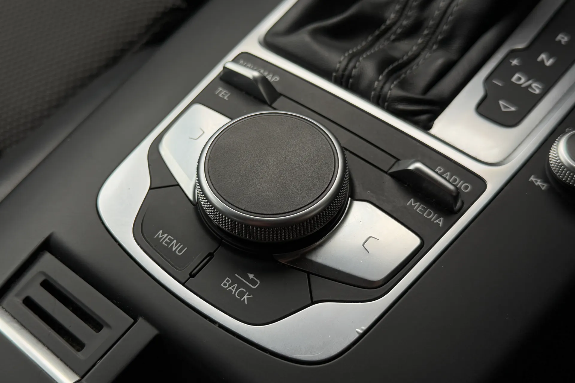 Audi A3 thumbnail image number 22