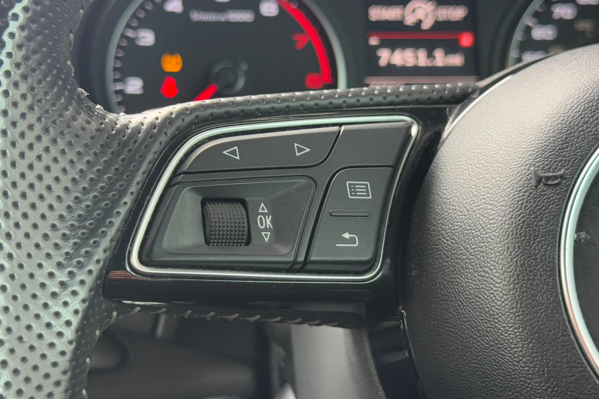 Audi A3 thumbnail image number 11