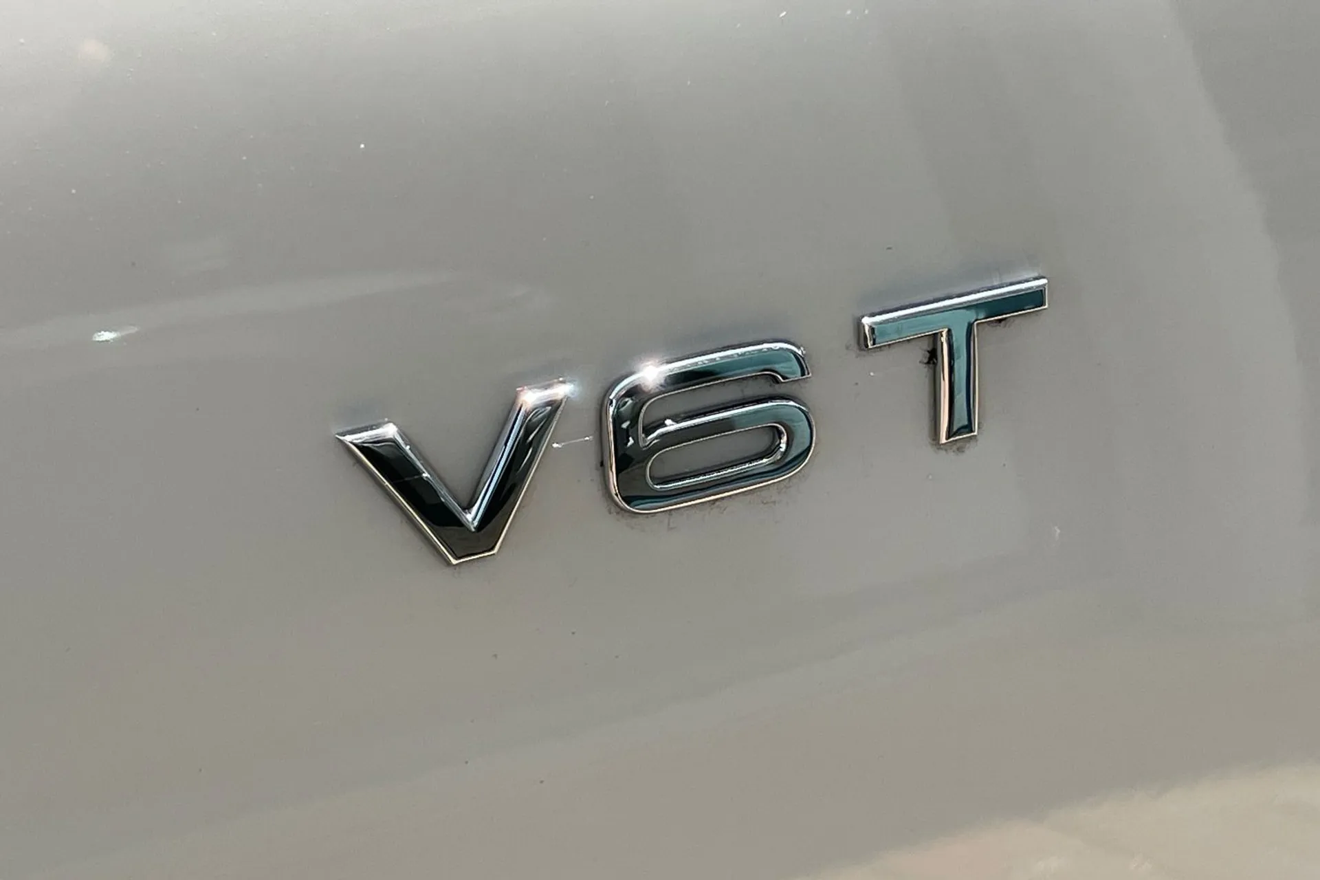 Audi A4 thumbnail image number 52