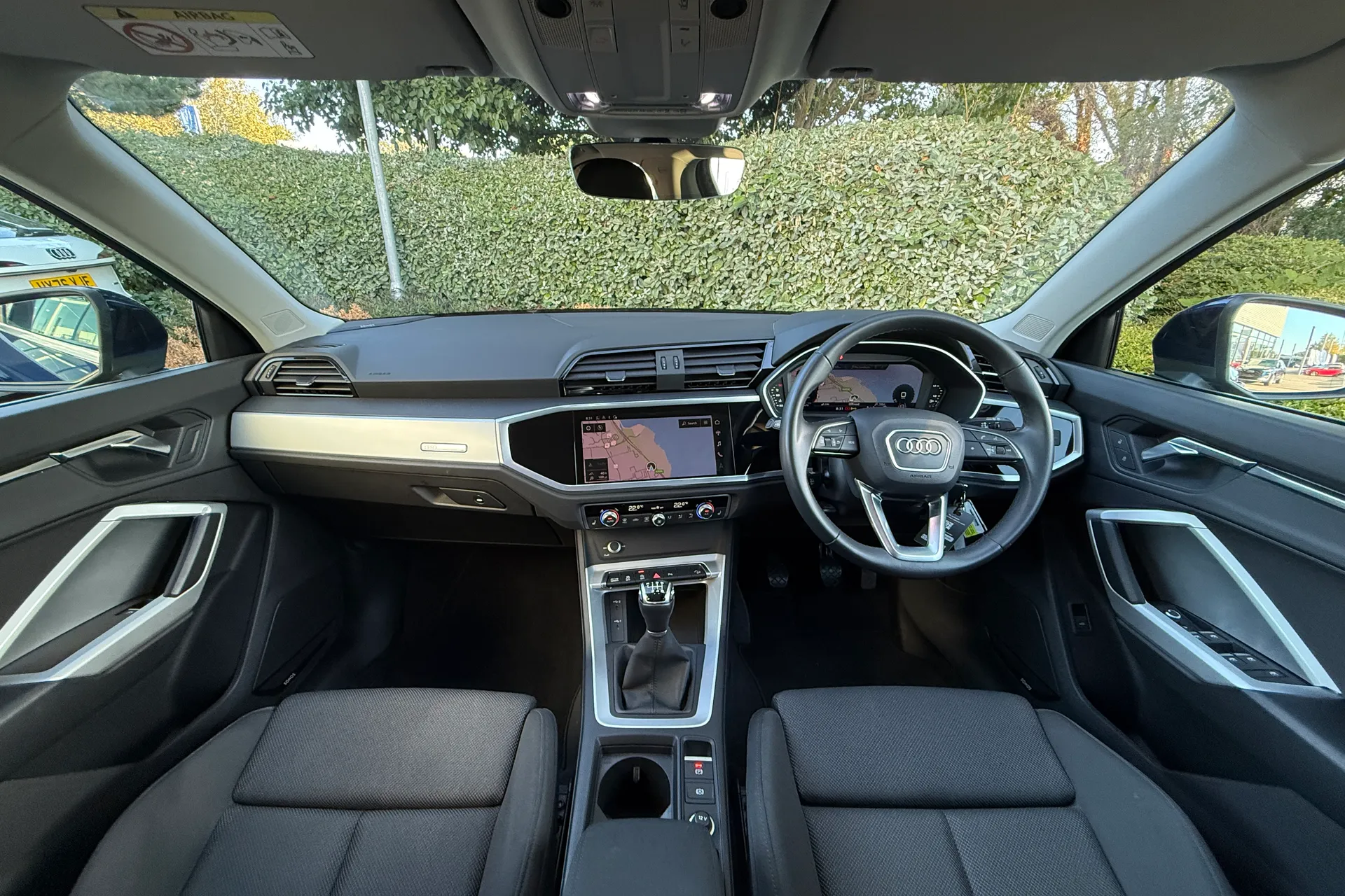Audi Q3 thumbnail image number 5