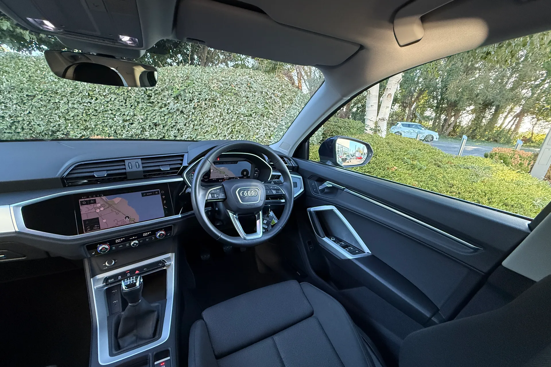 Audi Q3 thumbnail image number 46