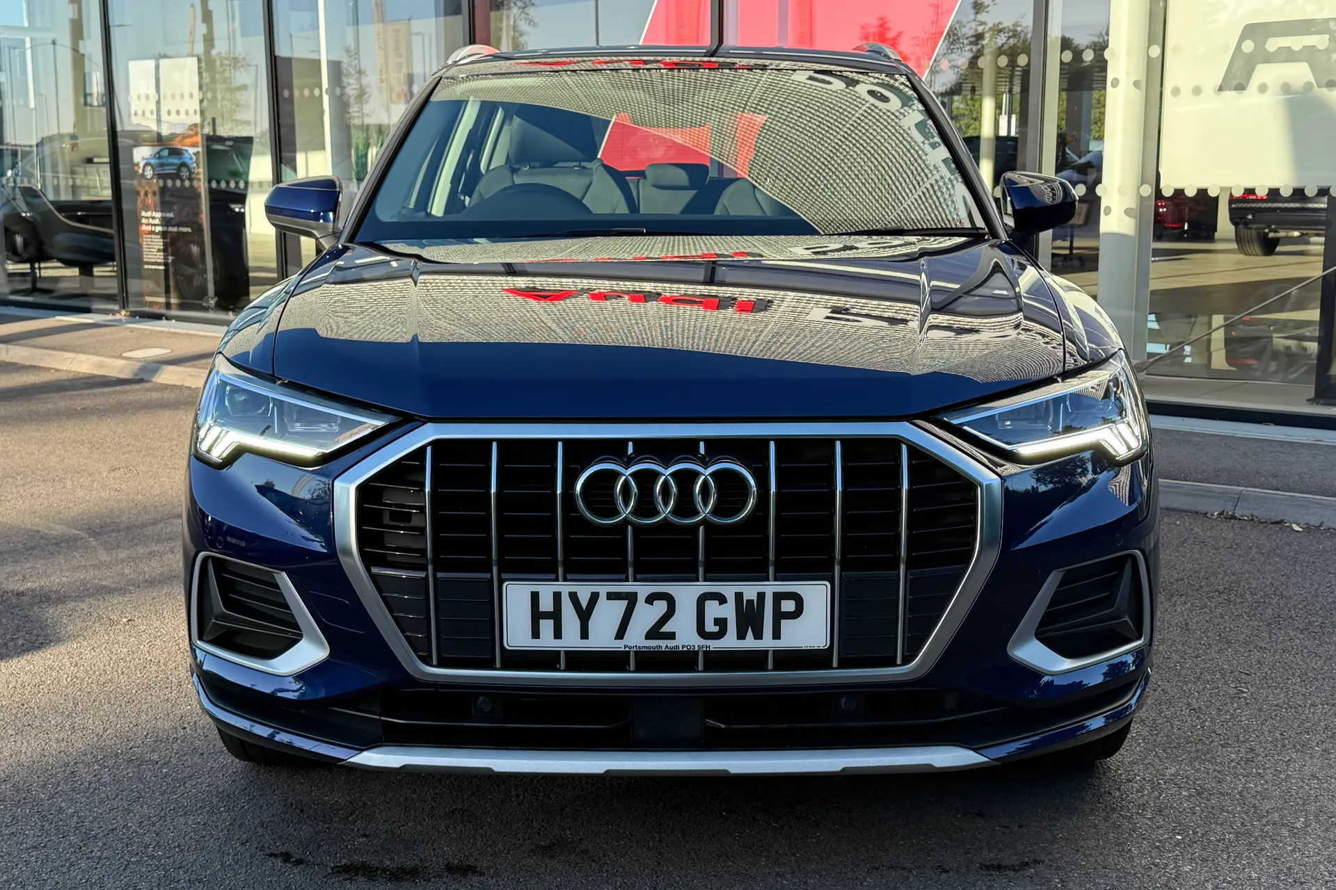 Audi Q3 thumbnail image number 6