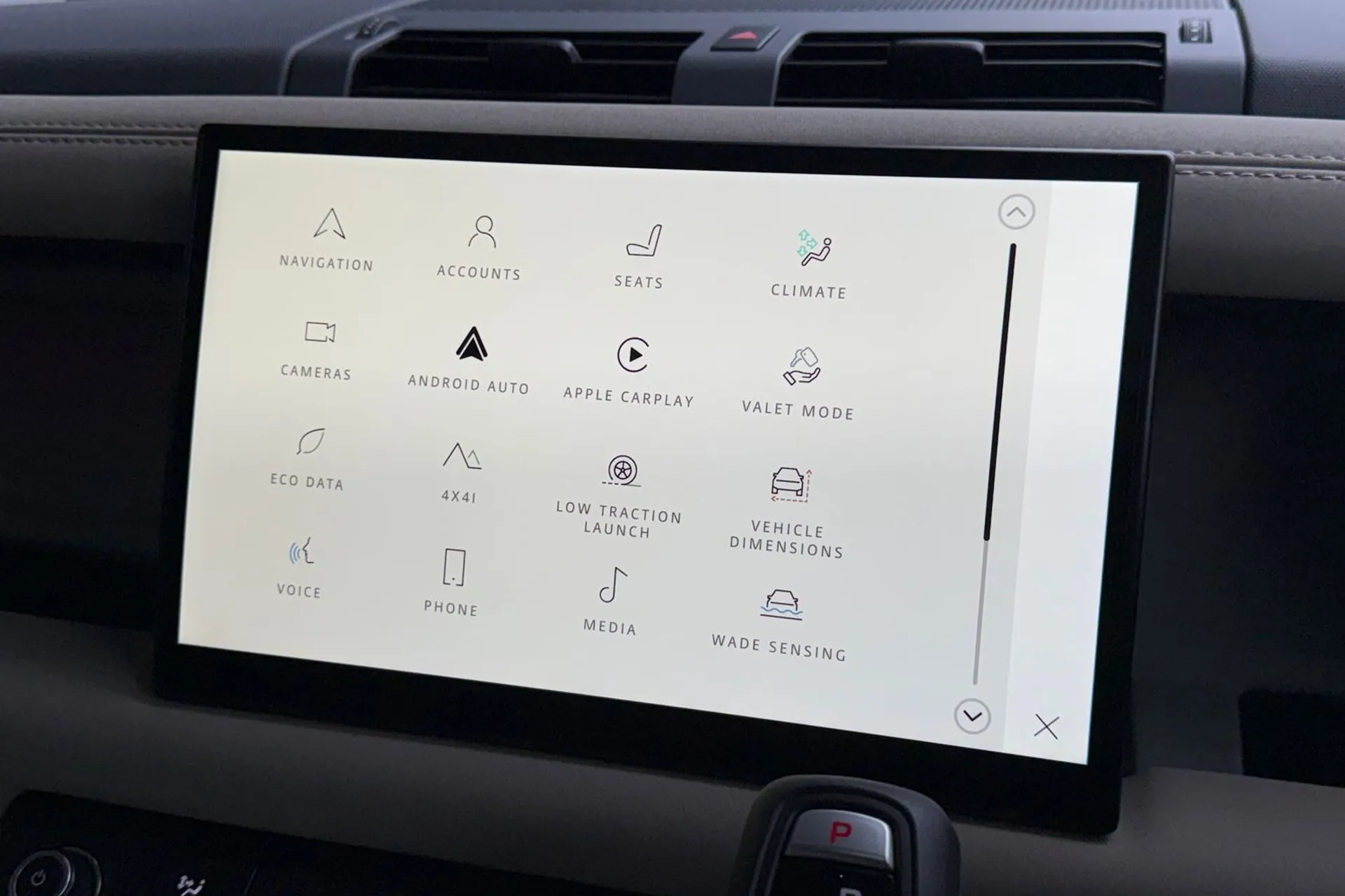 LAND ROVER Defender 110 thumbnail image number 60