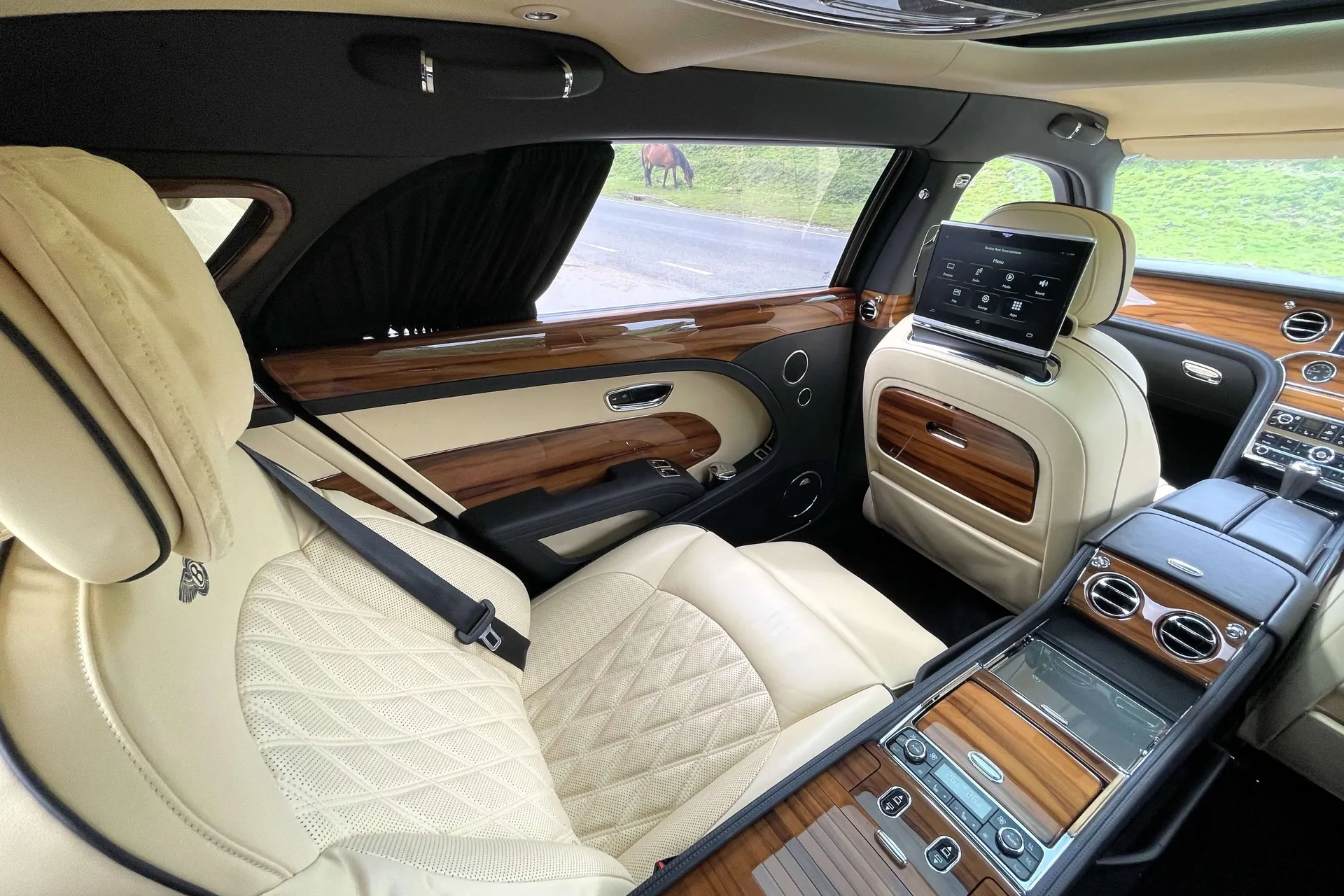 Bentley MULSANNE thumbnail image number 40