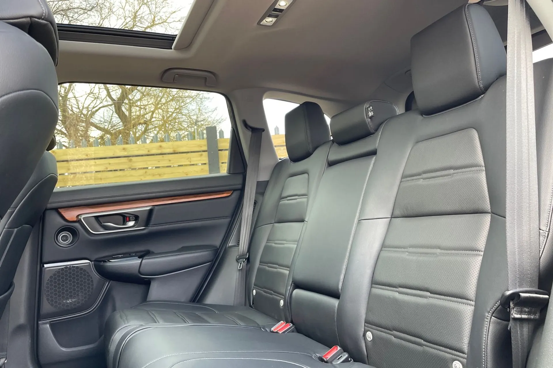 HONDA CR-V thumbnail image number 31