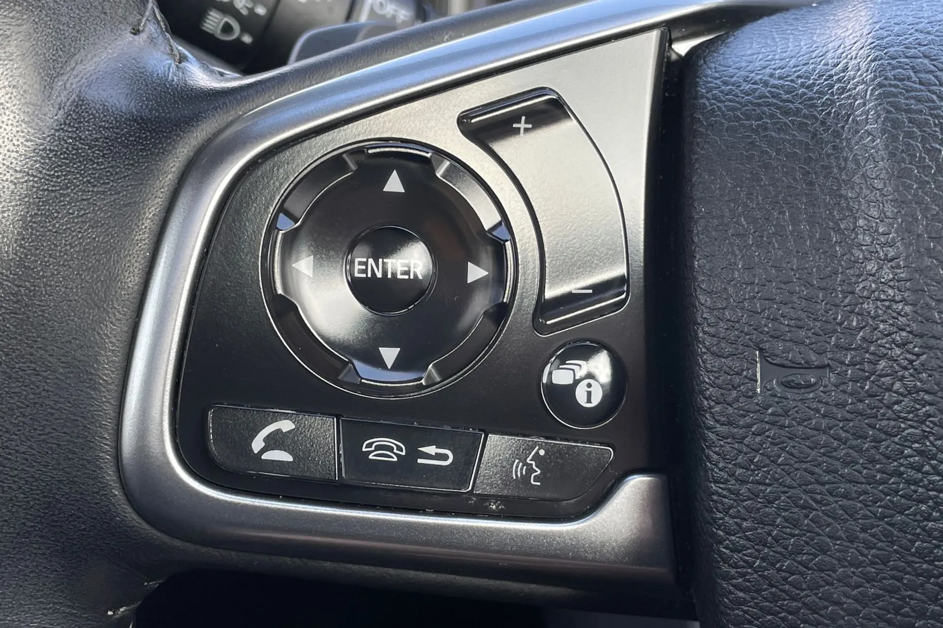 HONDA CR-V thumbnail image number 38