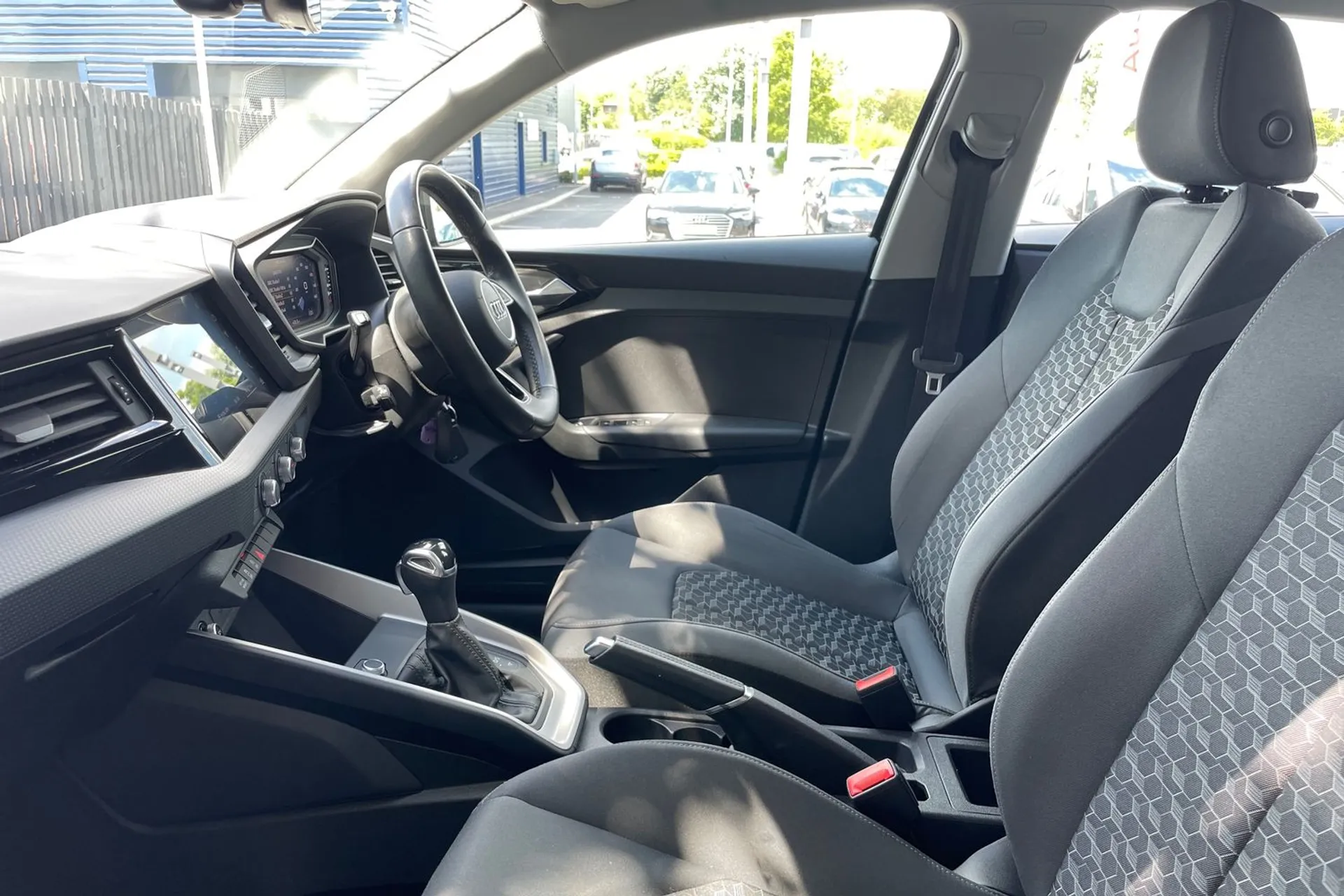 Audi A1 thumbnail image number 28