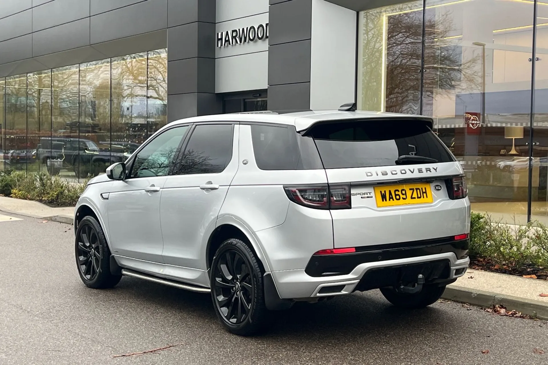 LAND ROVER DISCOVERY SPORT thumbnail image number 16