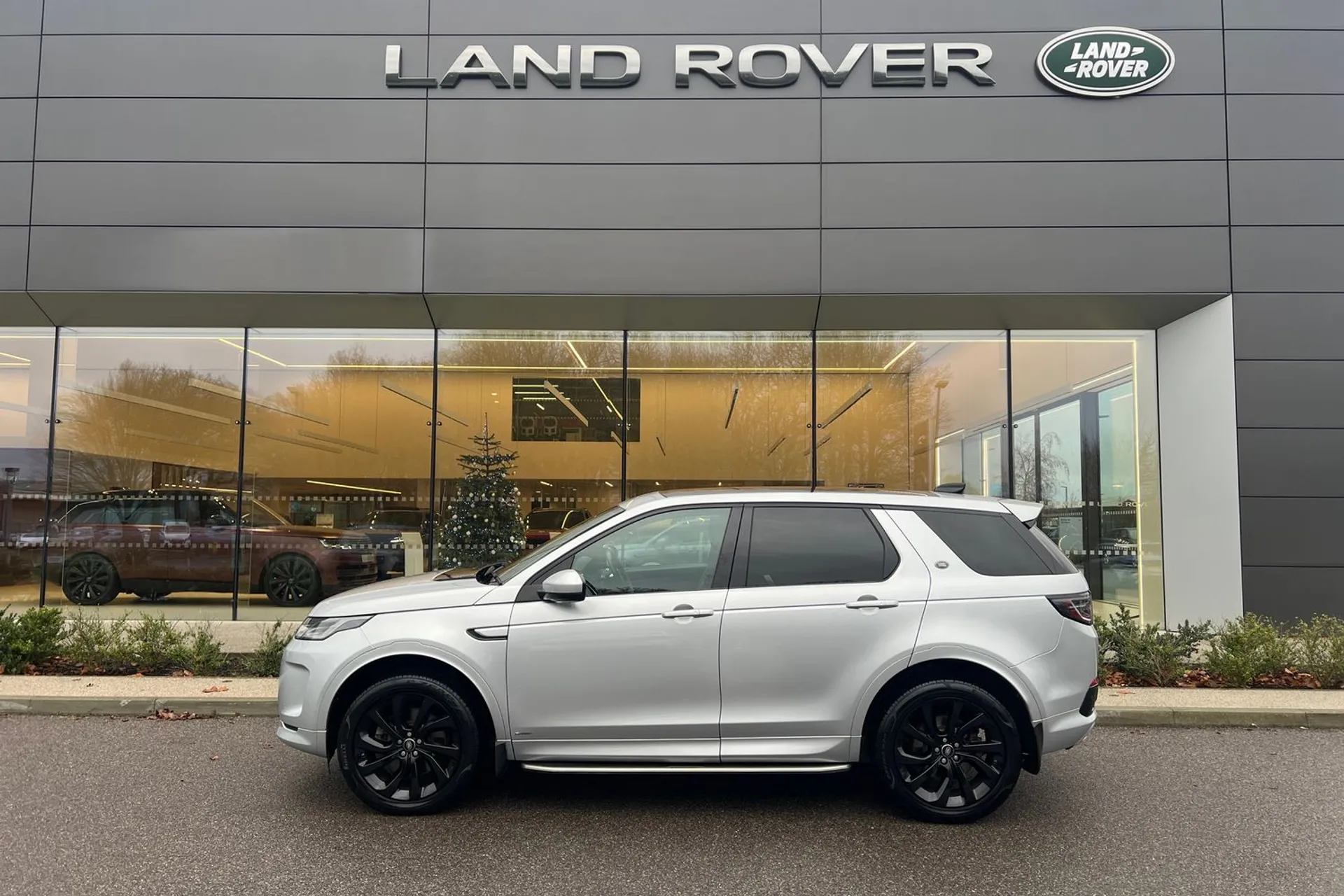 LAND ROVER DISCOVERY SPORT thumbnail image number 8