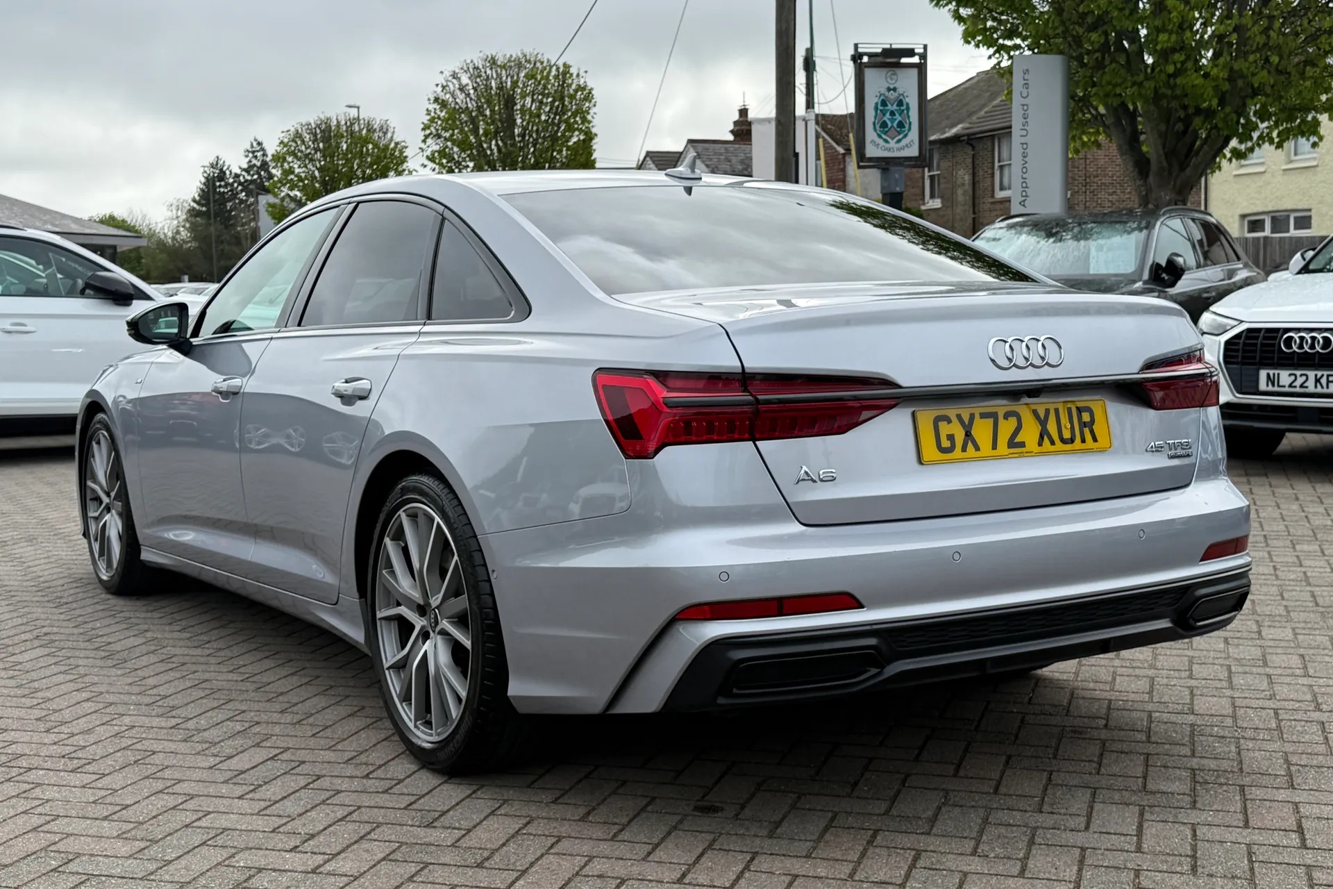 Audi A6 Saloon thumbnail image number 37