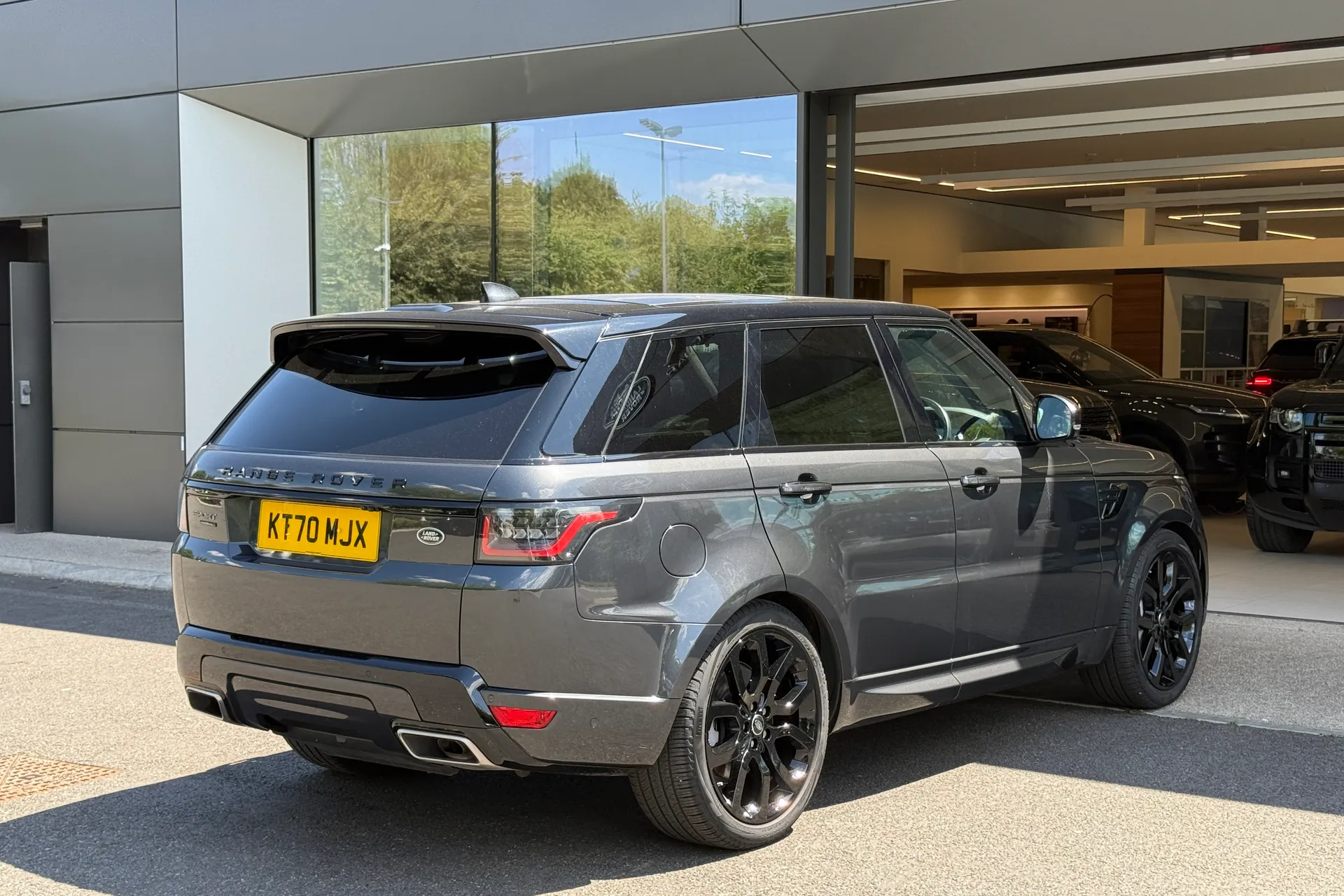 LAND ROVER RANGE ROVER SPORT thumbnail image number 16