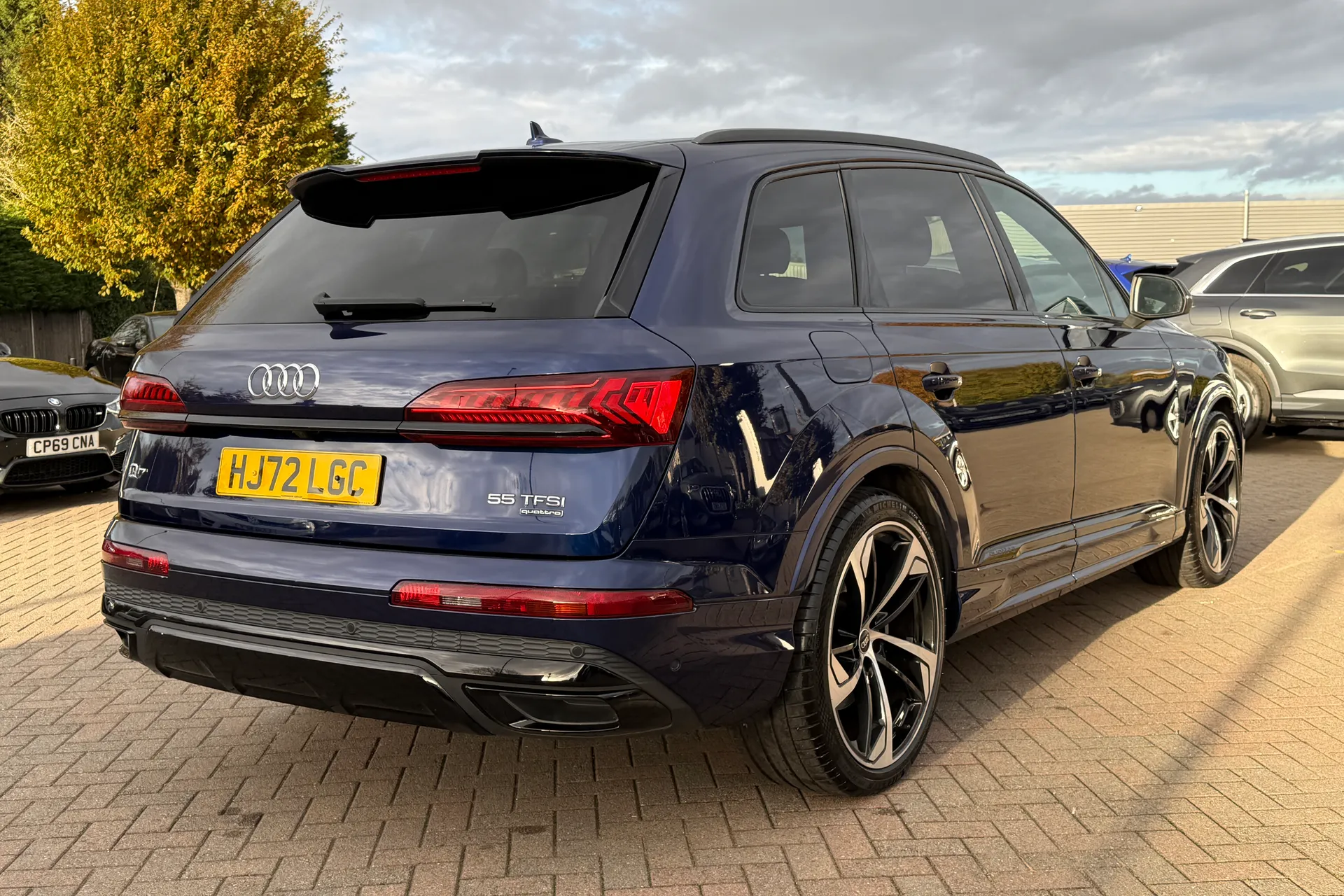 Audi Q7 thumbnail image number 31