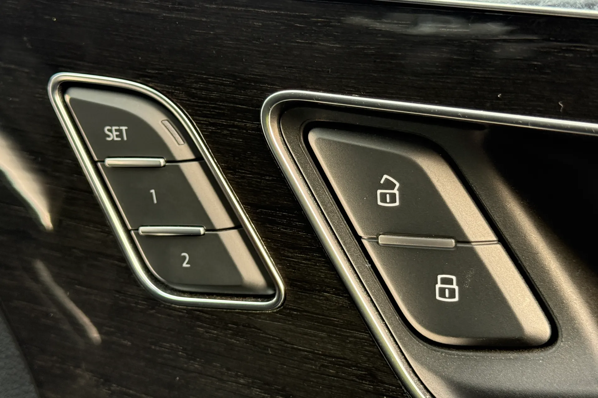 Audi Q7 thumbnail image number 15