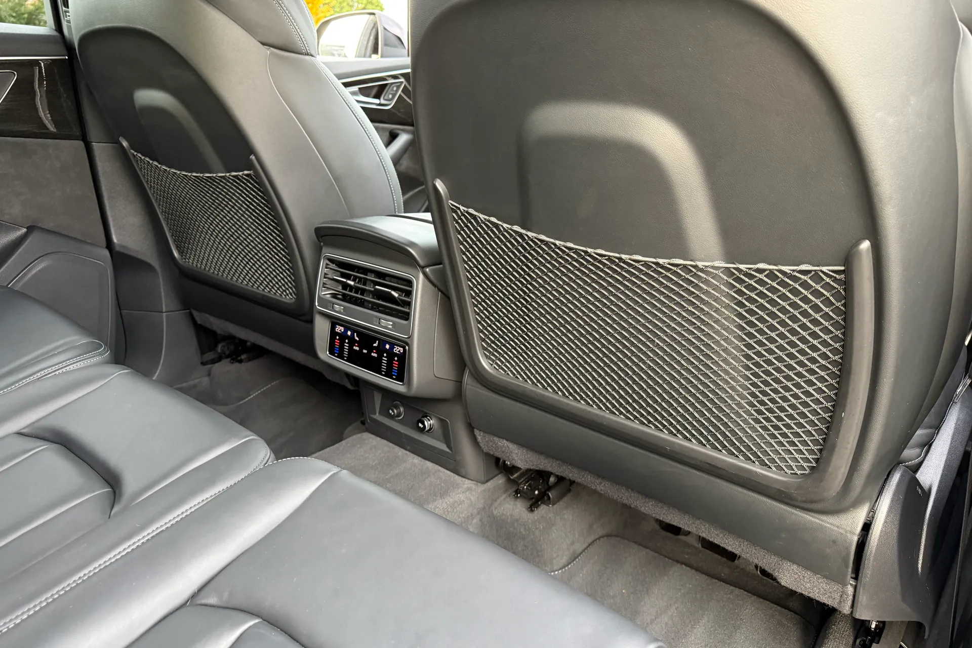 Audi Q7 thumbnail image number 47