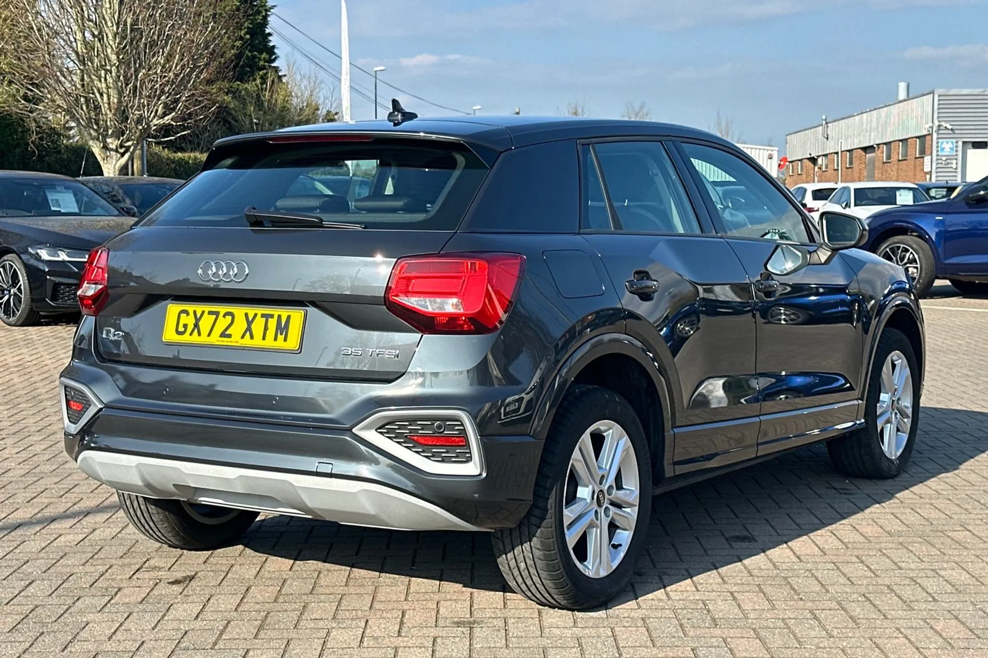 Audi Q2 thumbnail image number 5