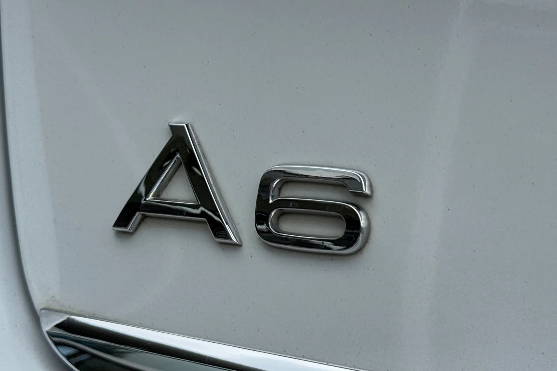 Audi A6 thumbnail image number 47