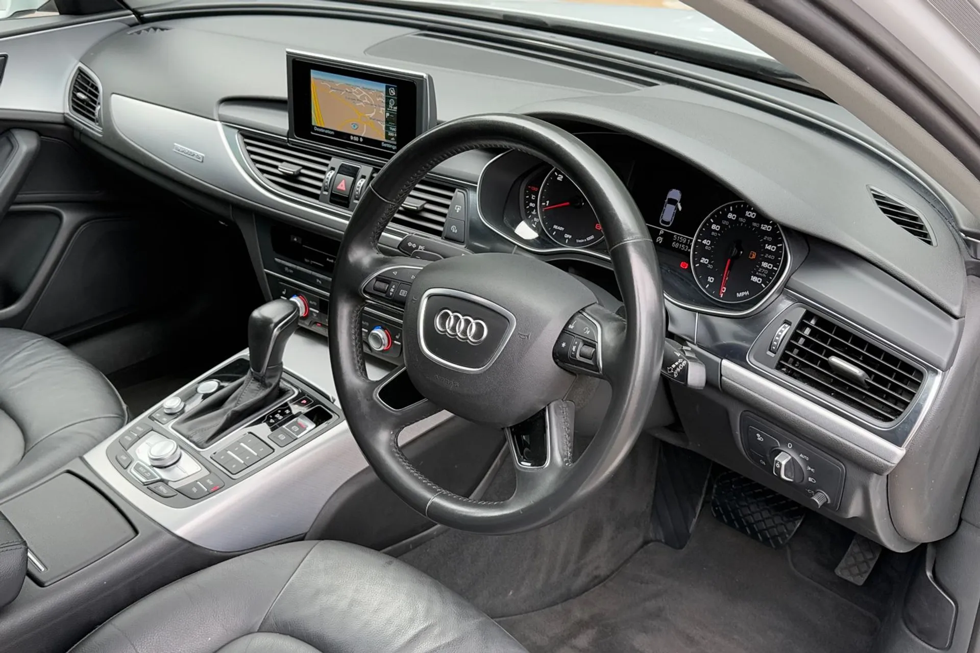 Audi A6 thumbnail image number 26