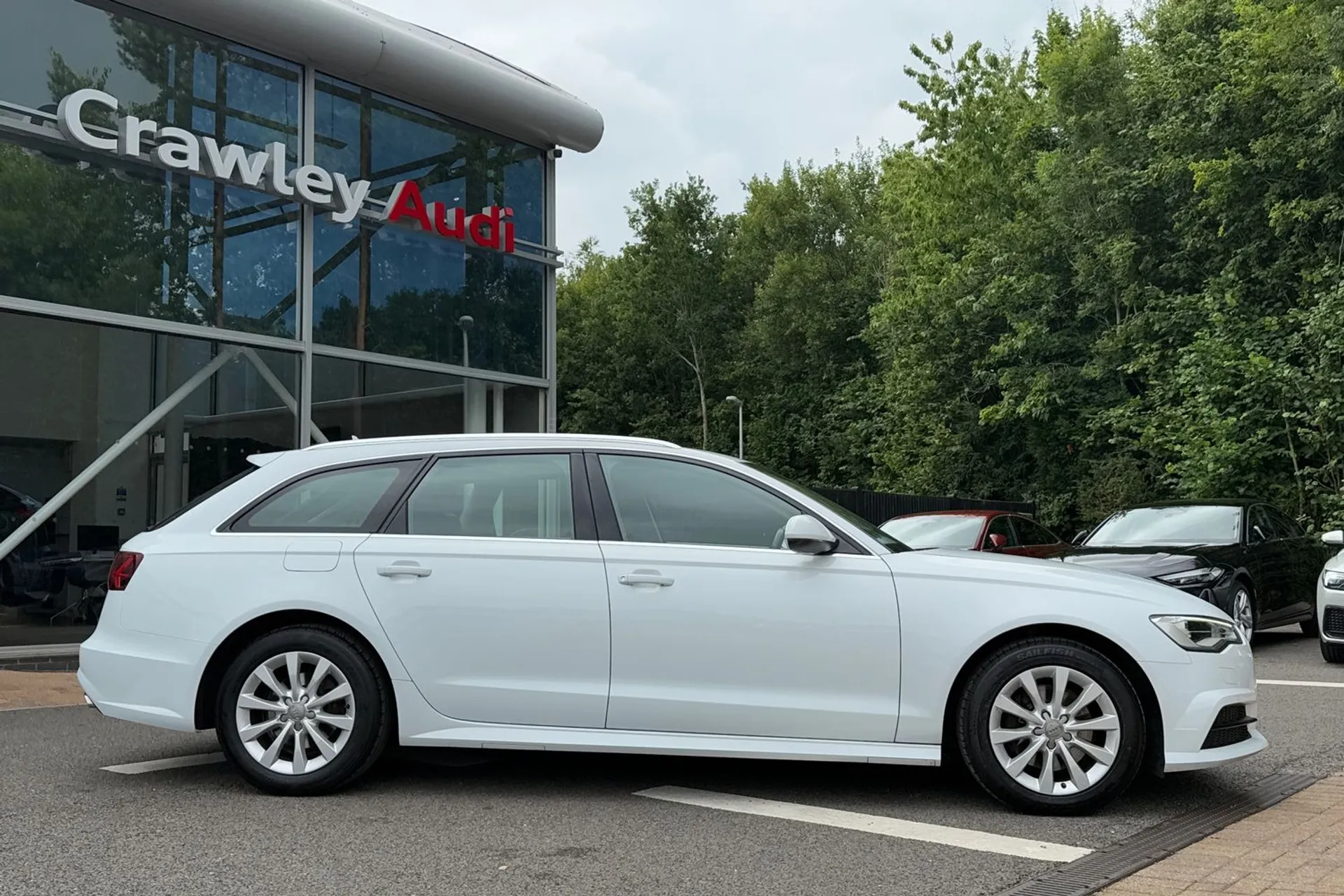 Audi A6 thumbnail image number 2