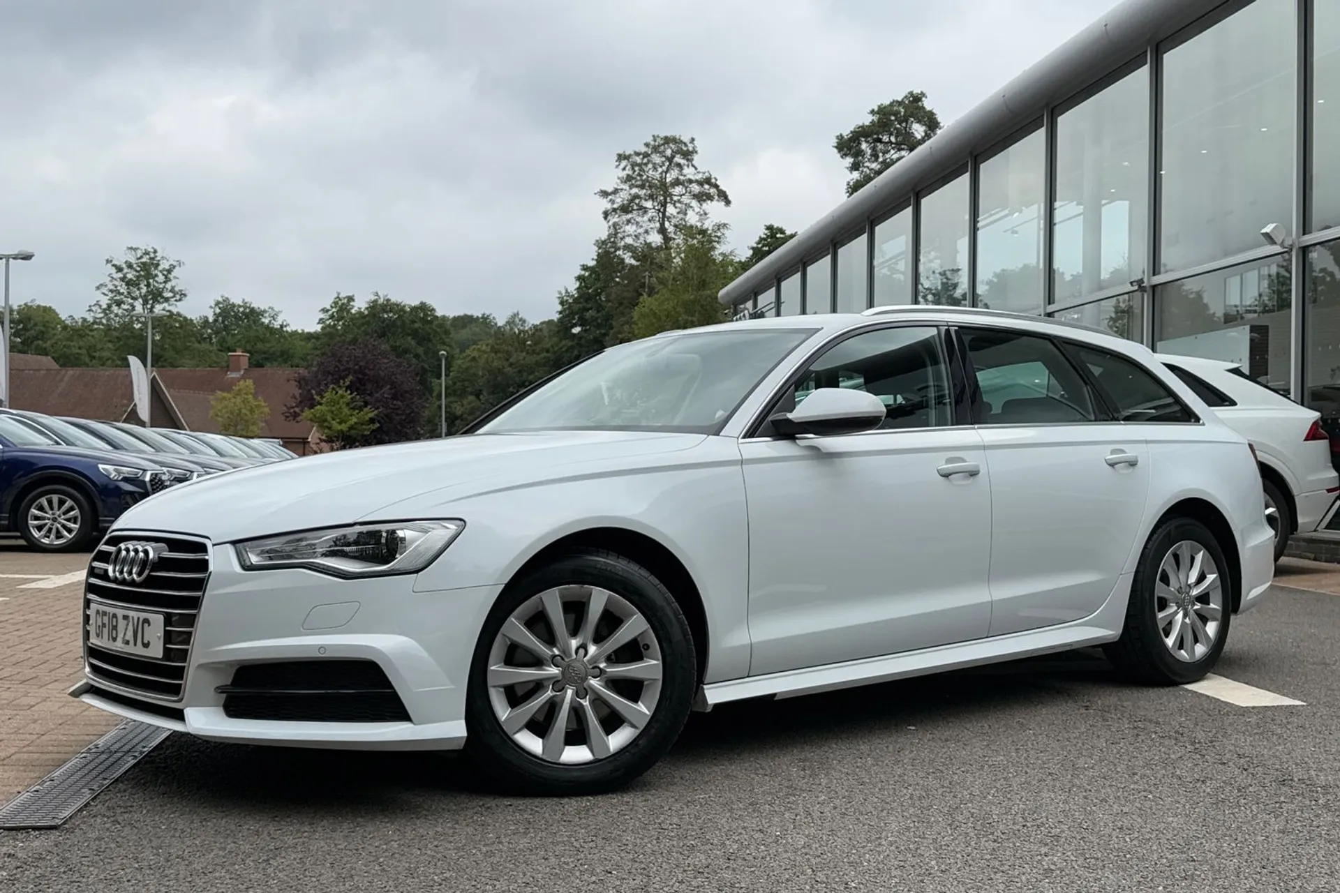 Audi A6 thumbnail image number 10