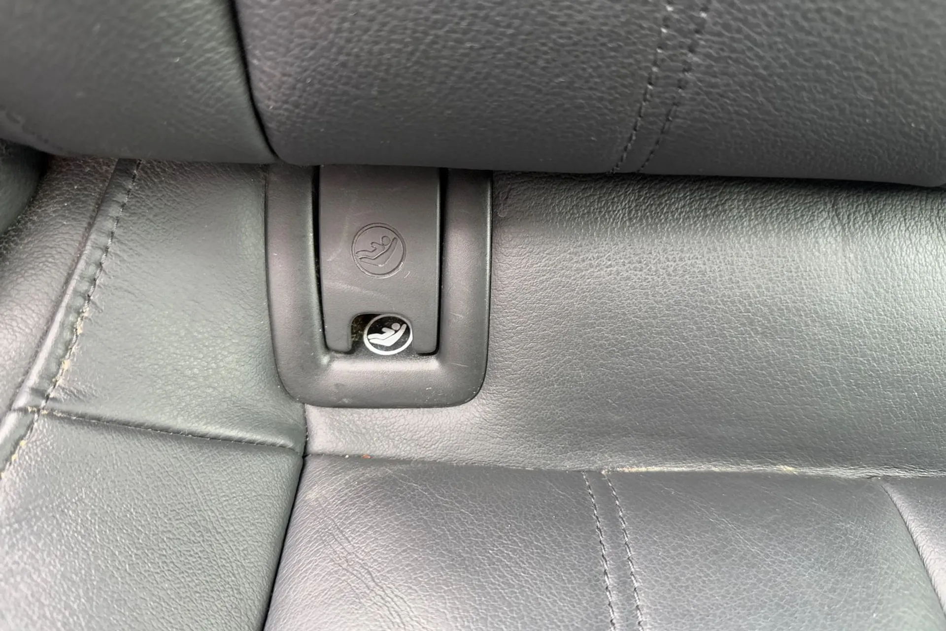 Audi A6 thumbnail image number 24