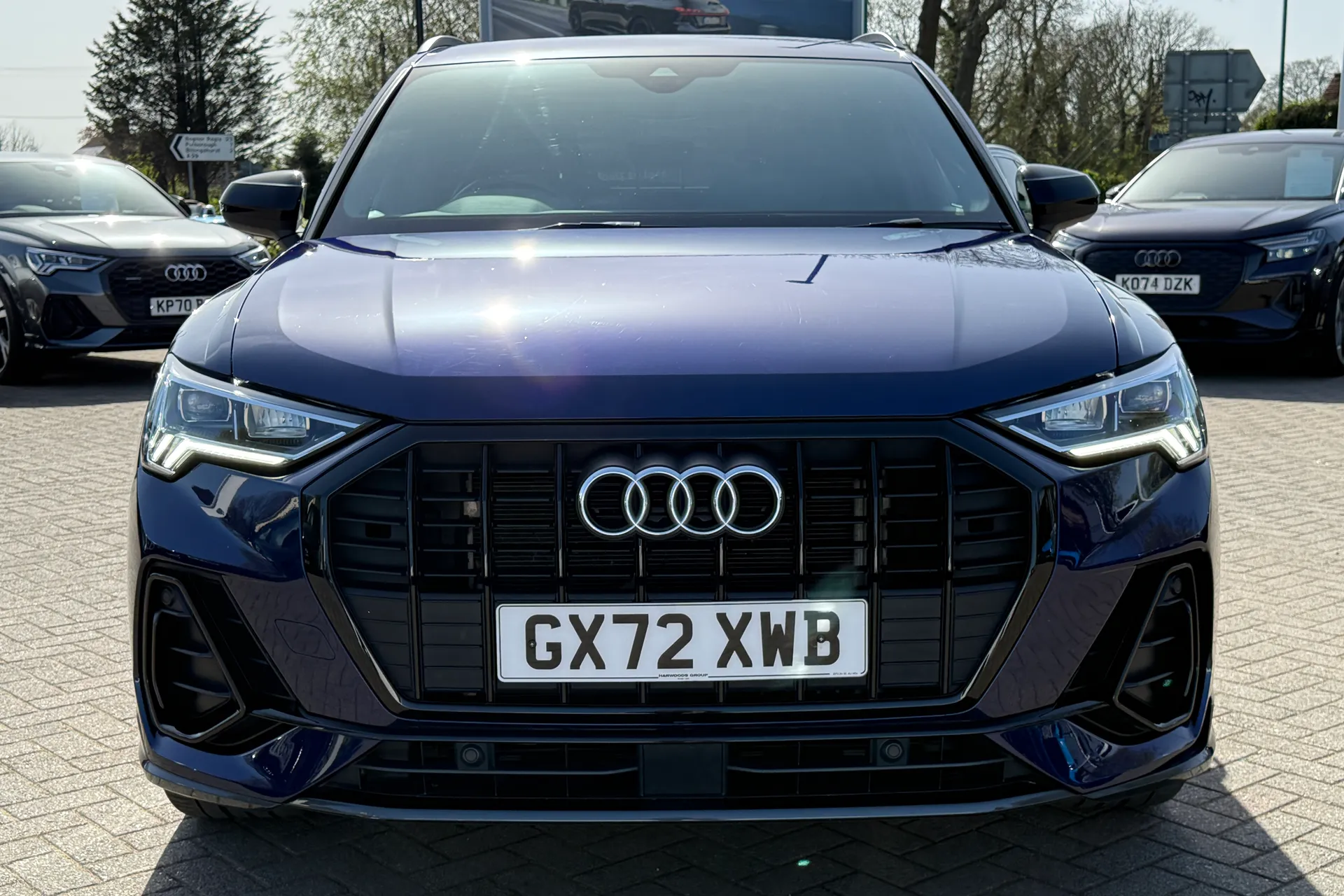 Audi Q3 thumbnail image number 21
