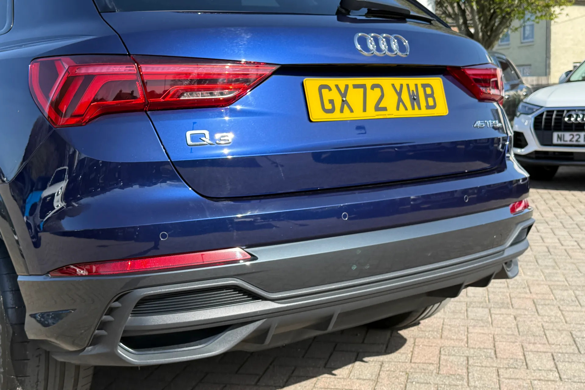 Audi Q3 thumbnail image number 46