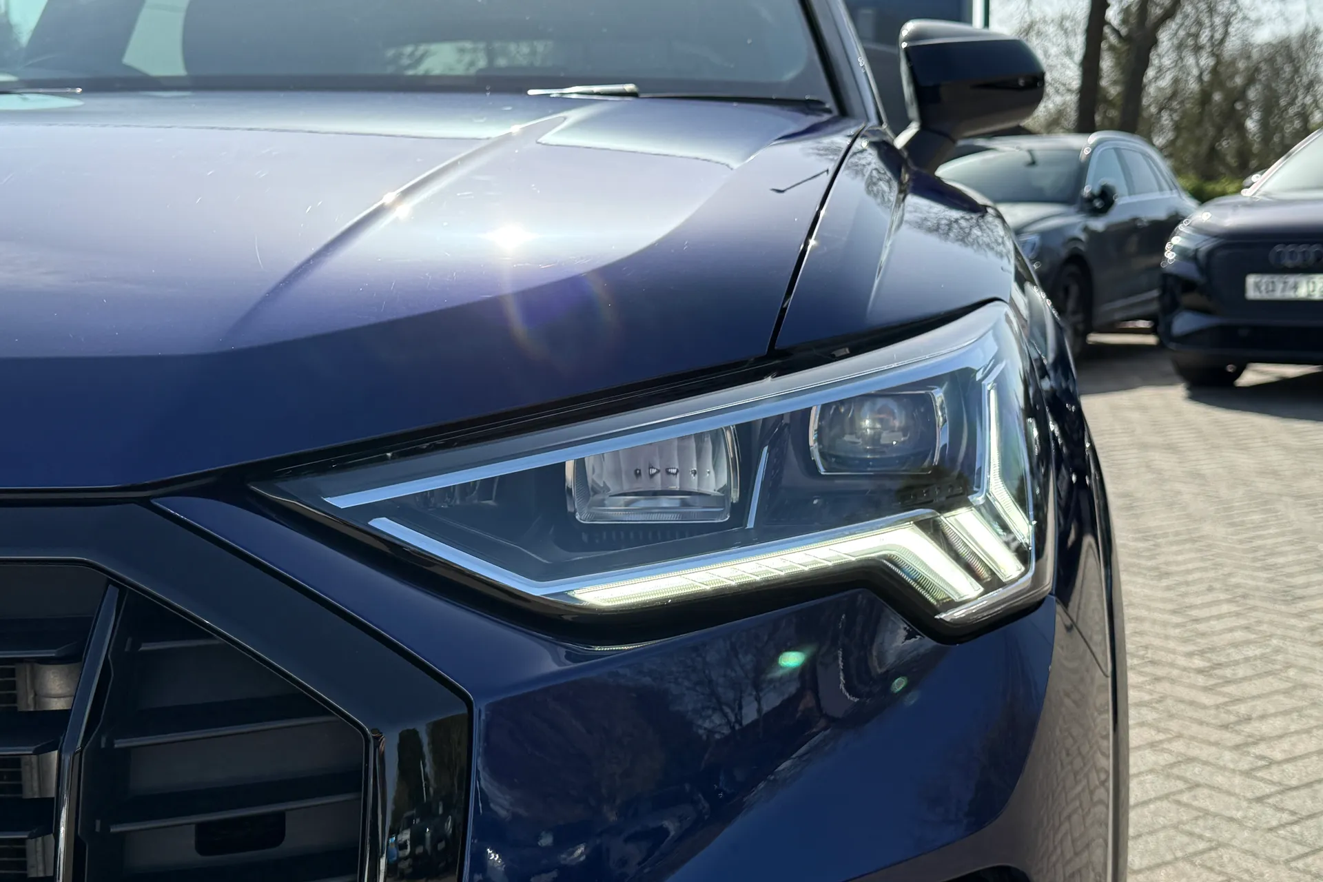 Audi Q3 thumbnail image number 48