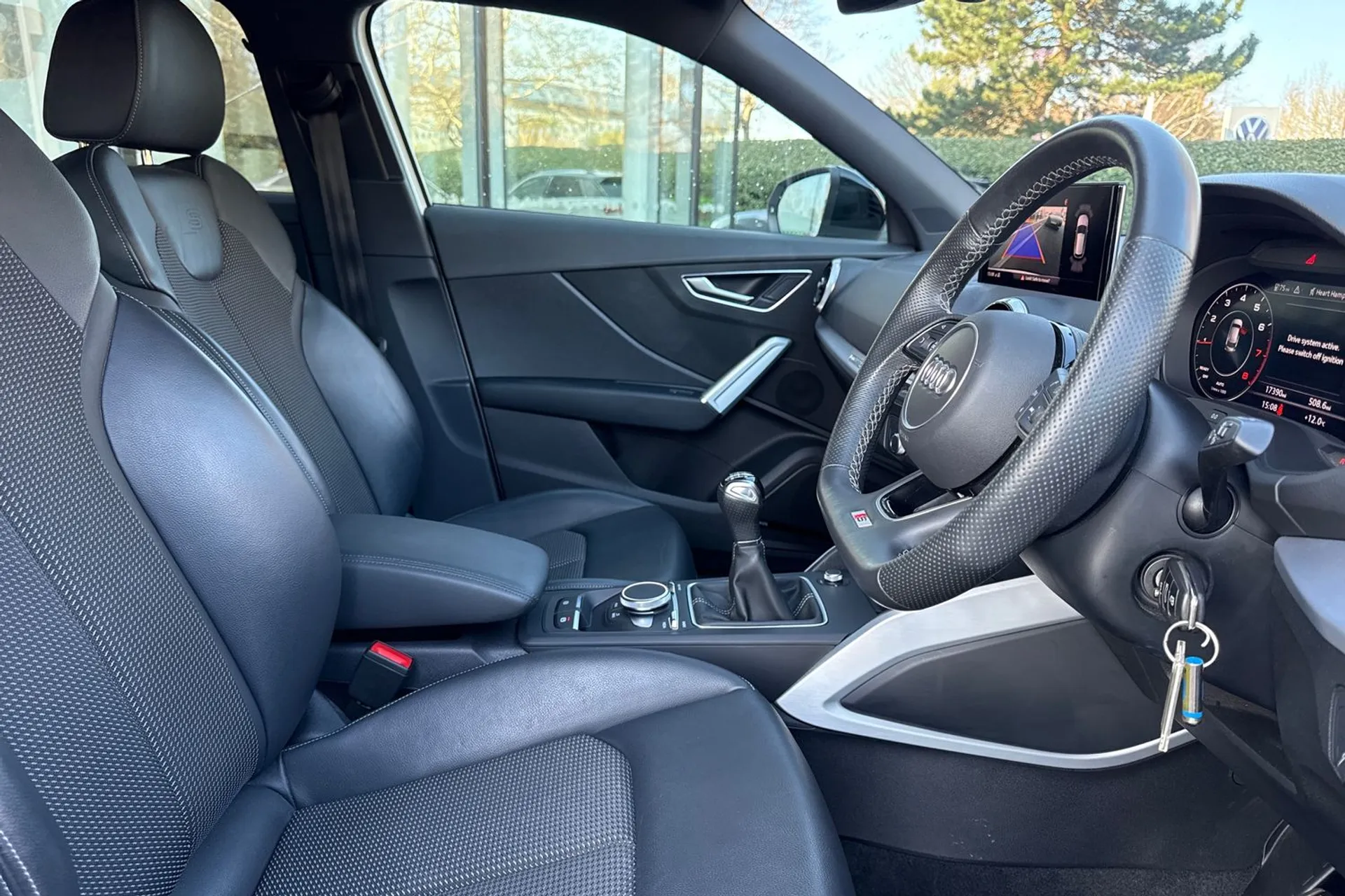 Audi Q2 thumbnail image number 25