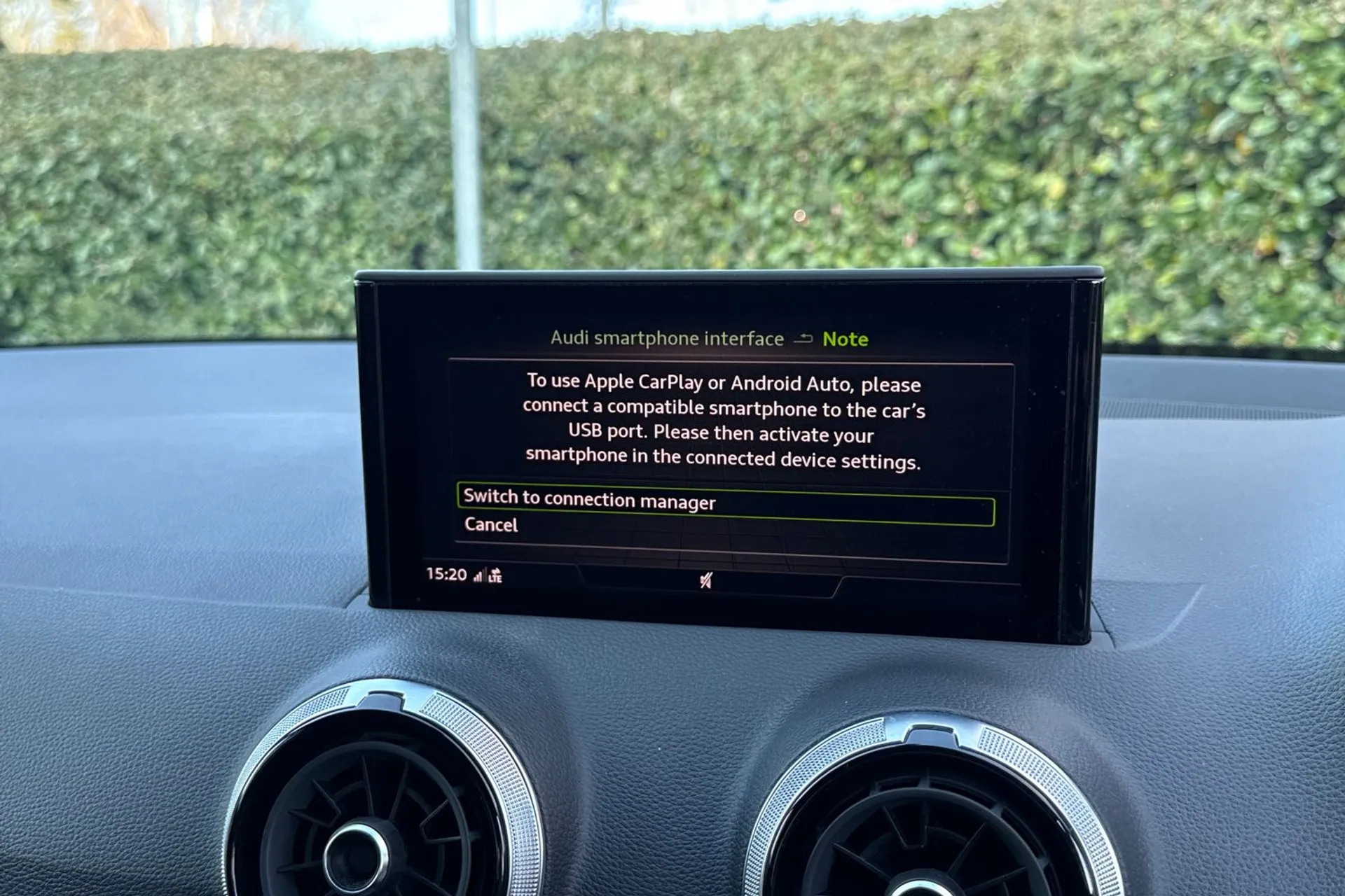 Audi Q2 thumbnail image number 36