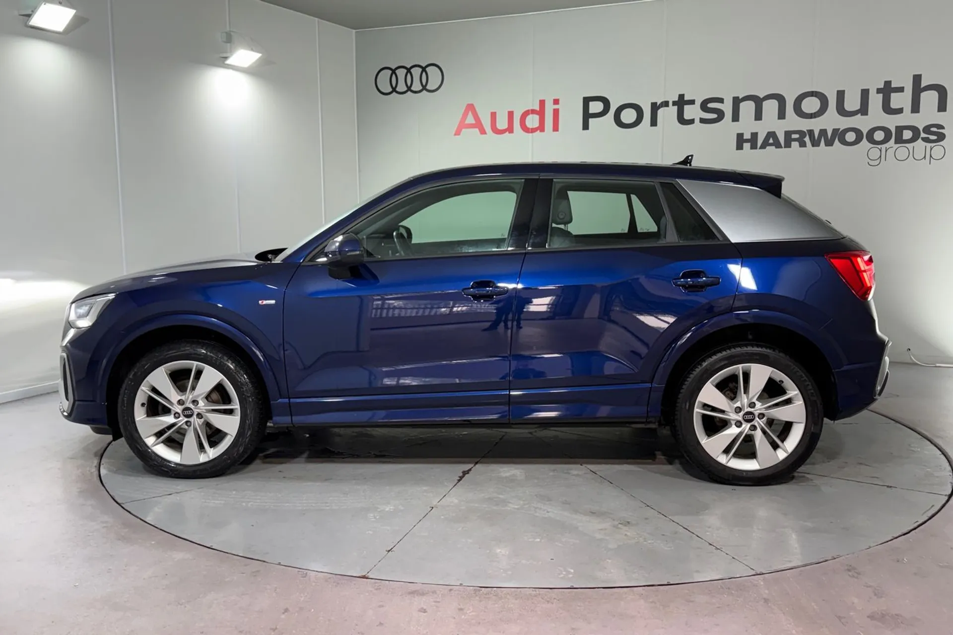 Audi Q2 thumbnail image number 12