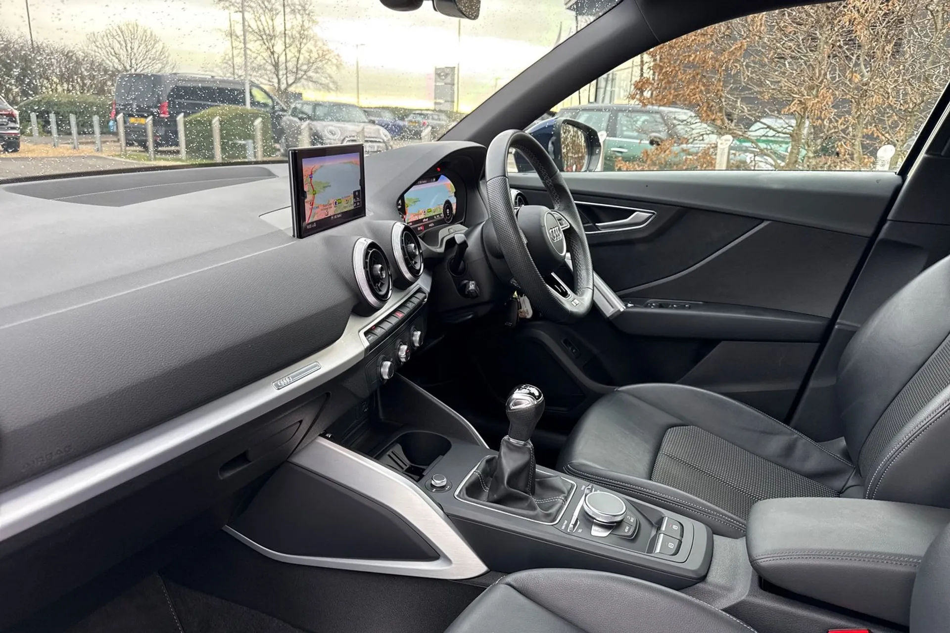 Audi Q2 thumbnail image number 29