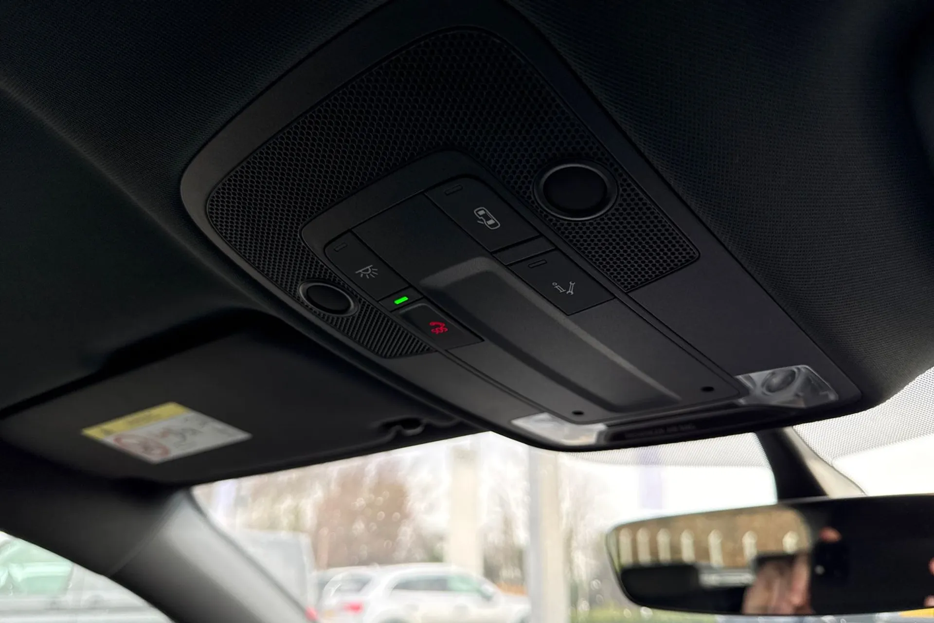 Audi Q2 thumbnail image number 48