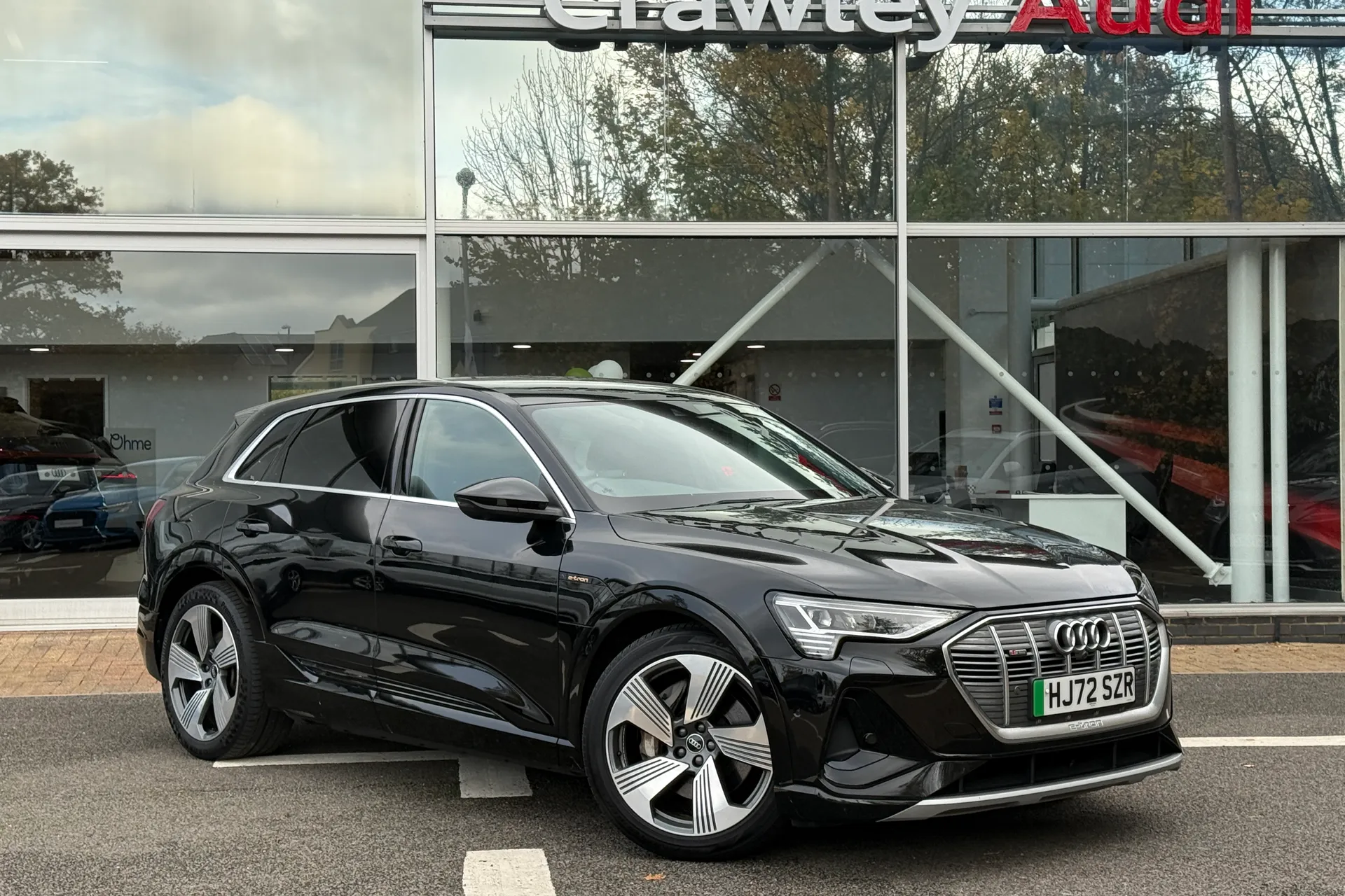 Audi e-tron focused image