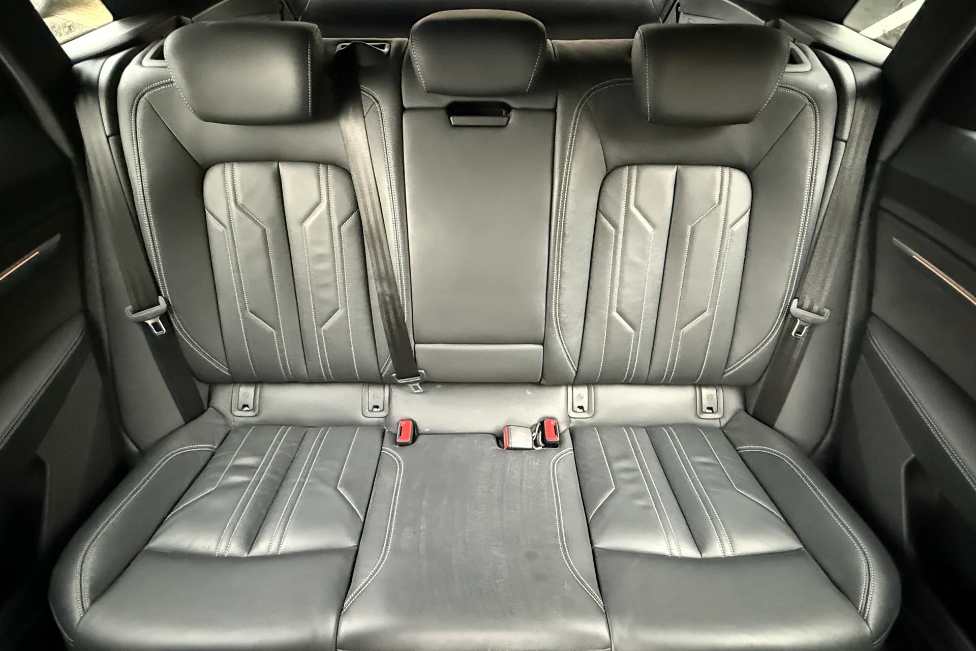 Audi e-tron thumbnail image number 60