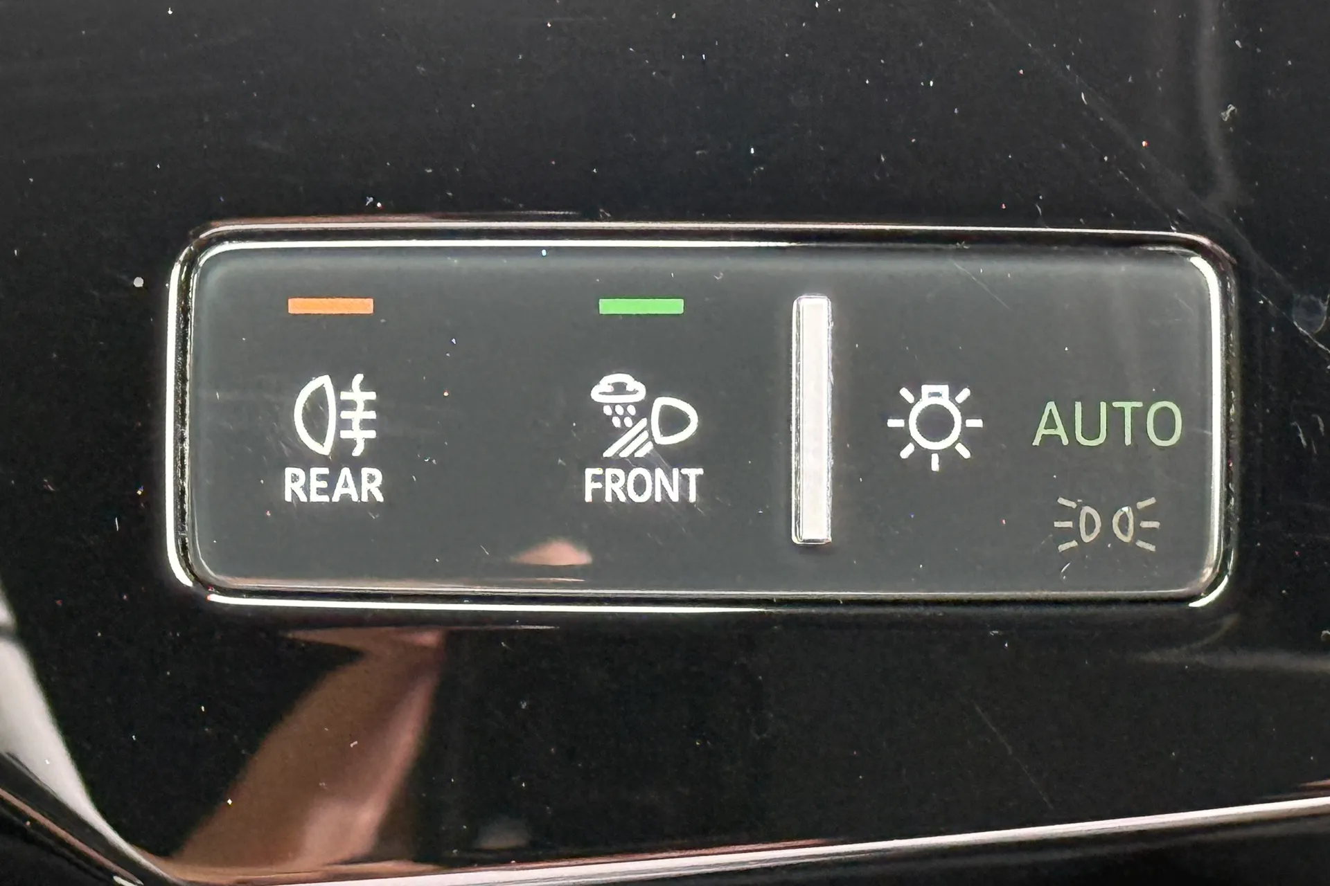 Audi e-tron thumbnail image number 57