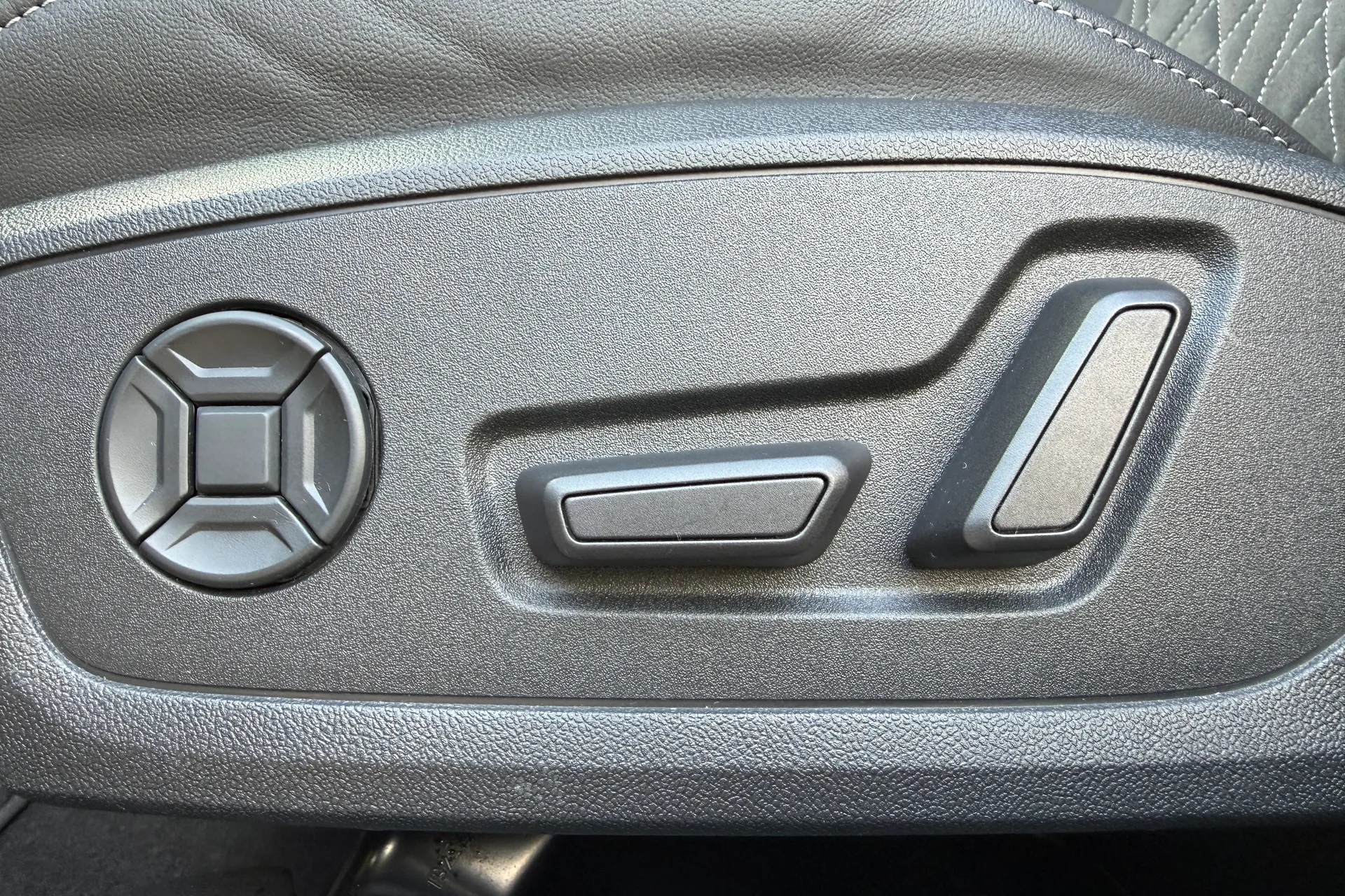 Audi A3 thumbnail image number 17