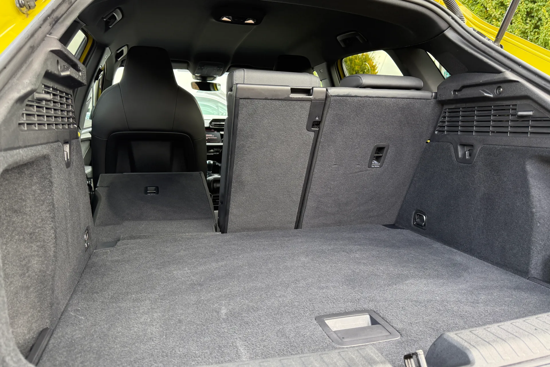 Audi A3 thumbnail image number 37