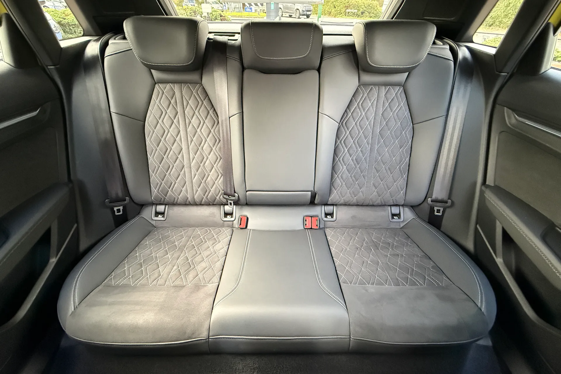 Audi A3 thumbnail image number 39