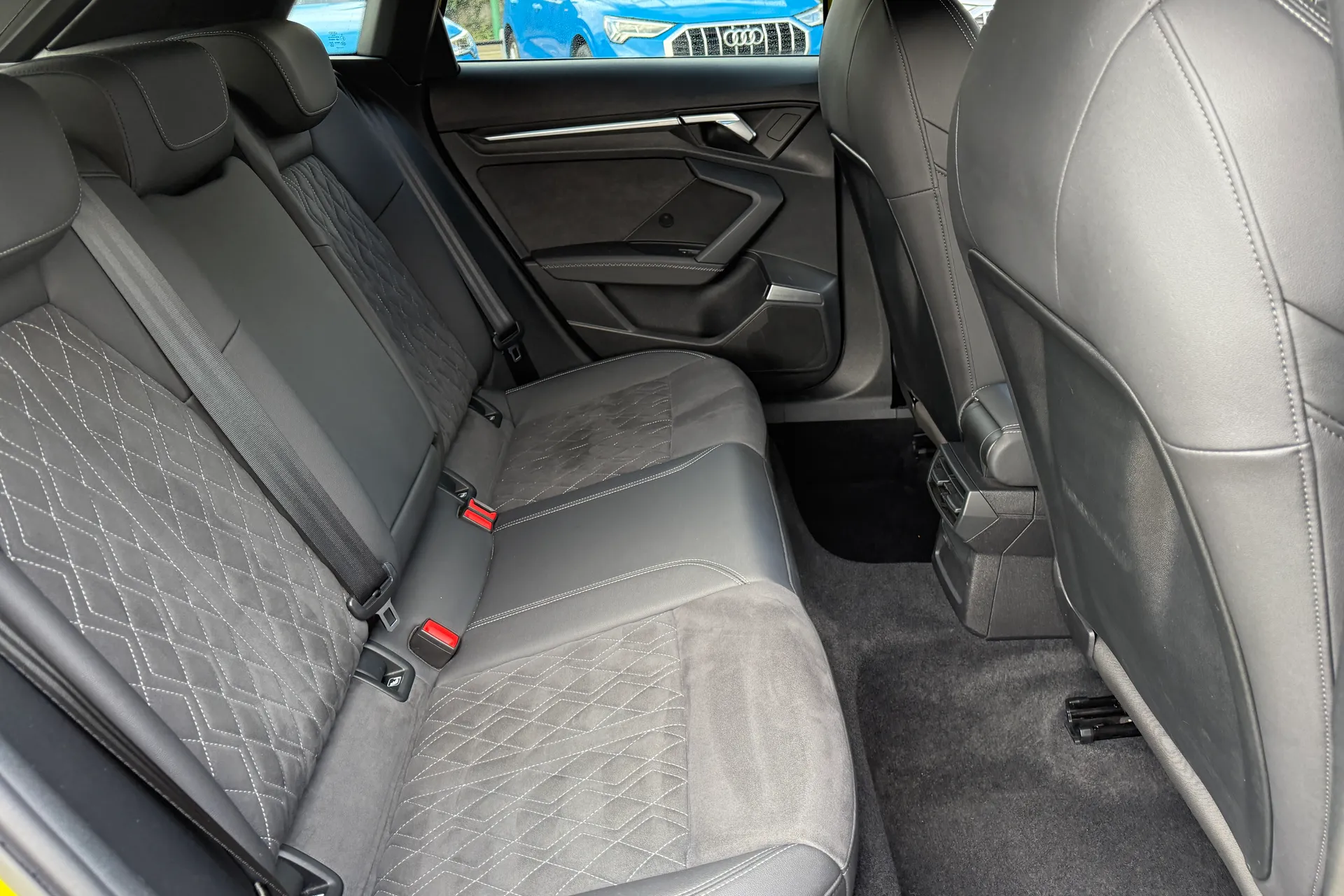 Audi A3 thumbnail image number 46