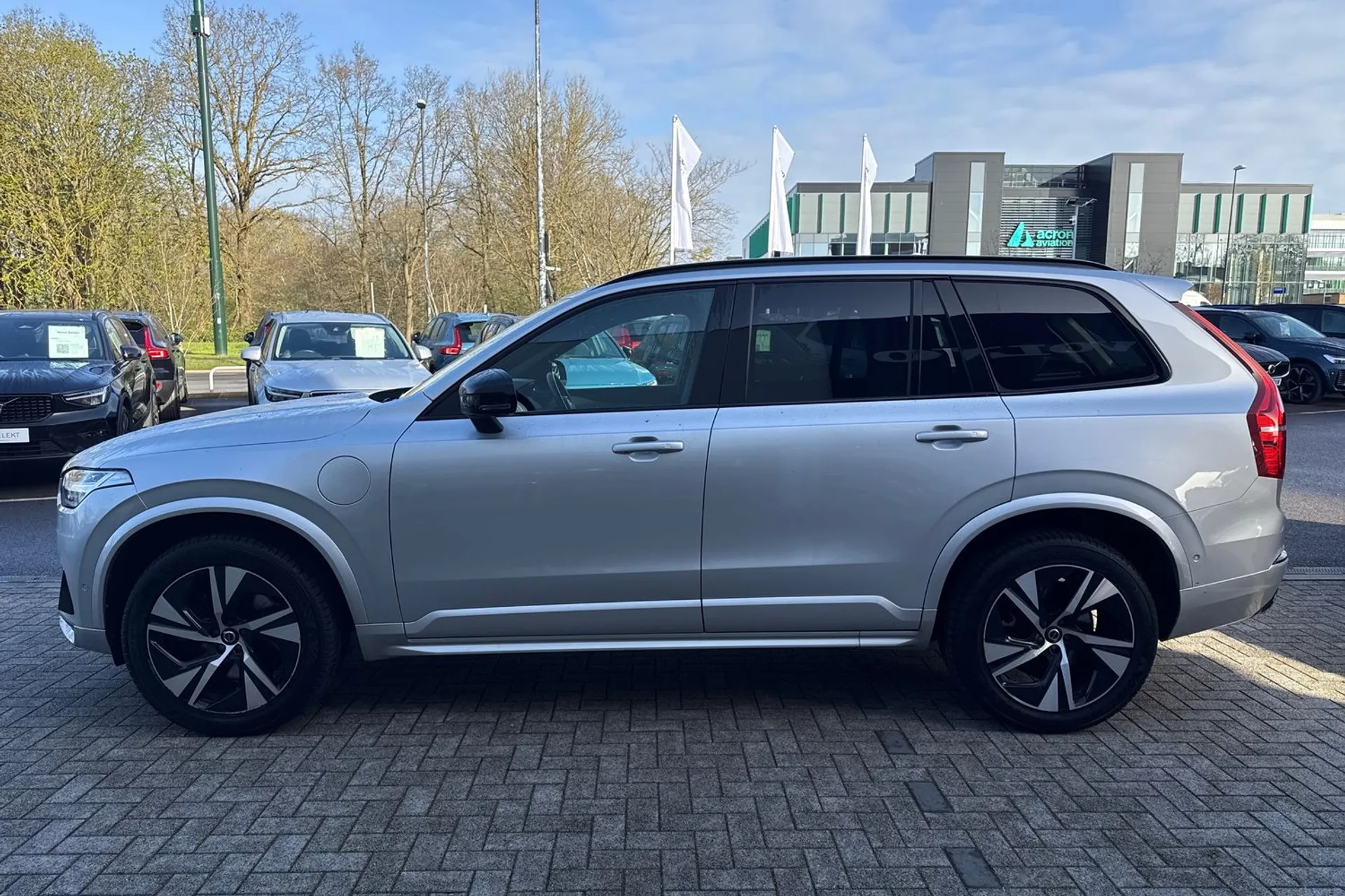 Volvo XC90 thumbnail image number 12