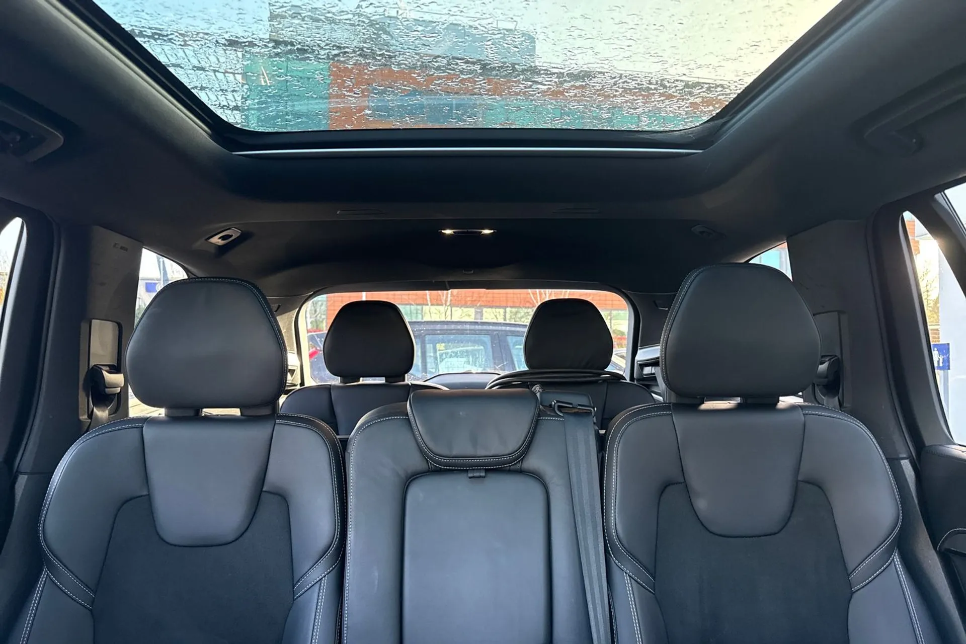 Volvo XC90 thumbnail image number 6