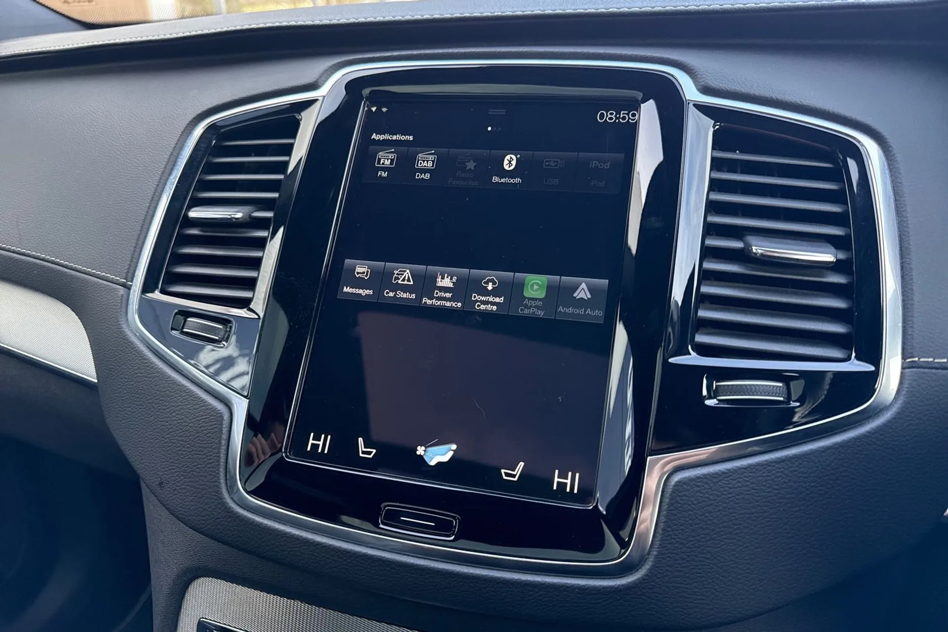 Volvo XC90 thumbnail image number 44