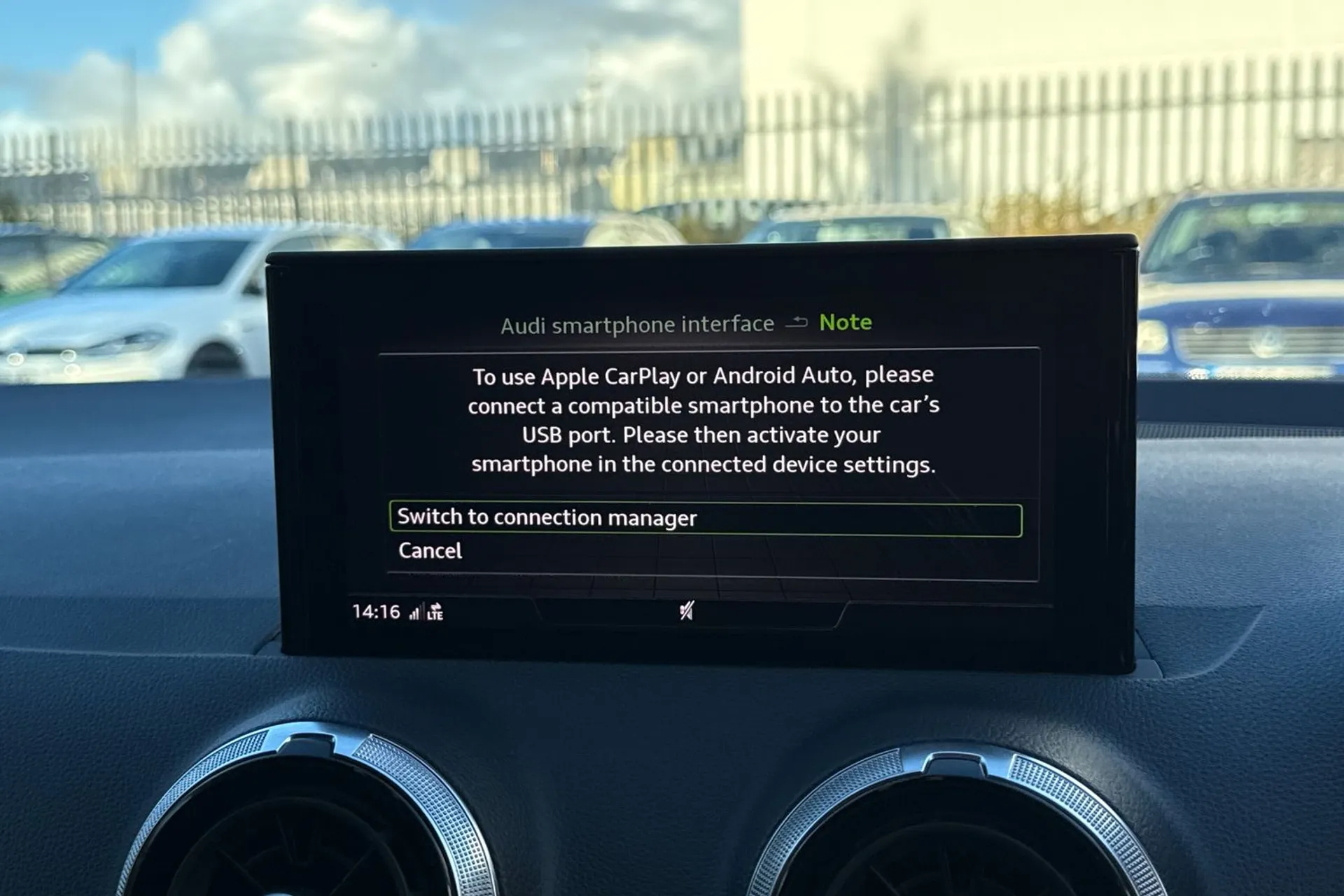 Audi Q2 thumbnail image number 33